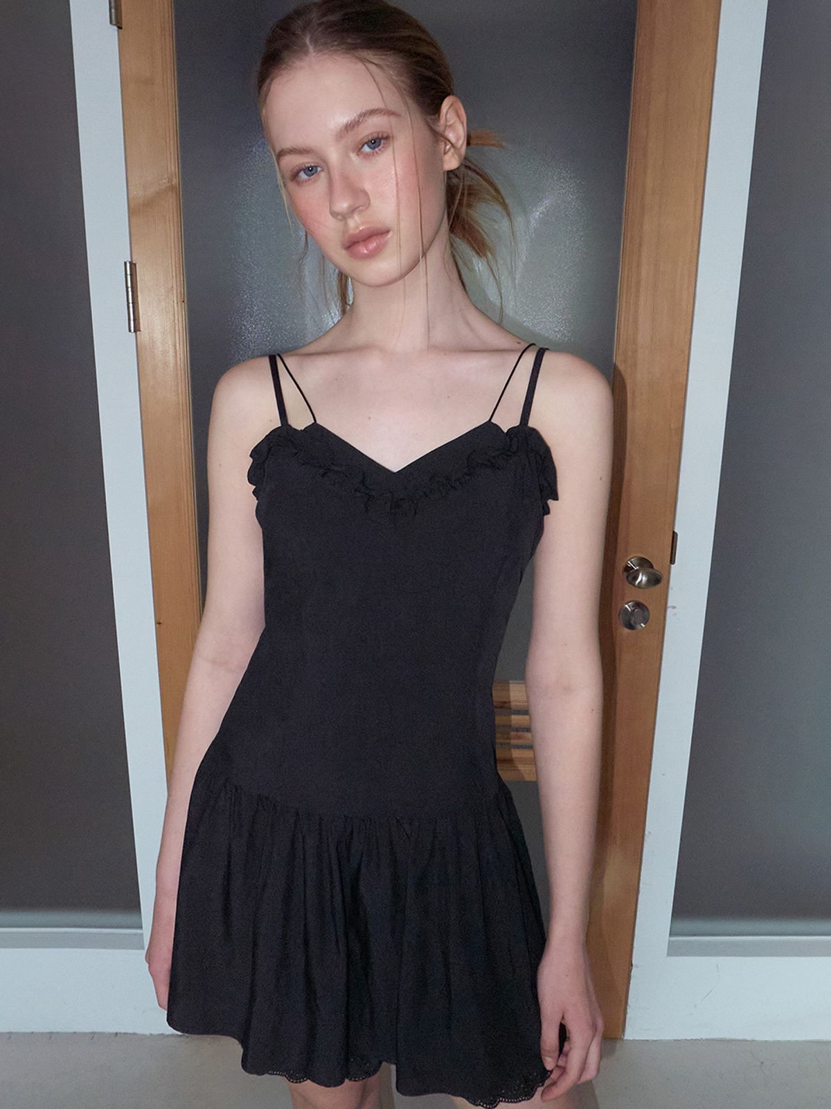 에트몽(ETMON) Double Slip Punching Dress, Black
