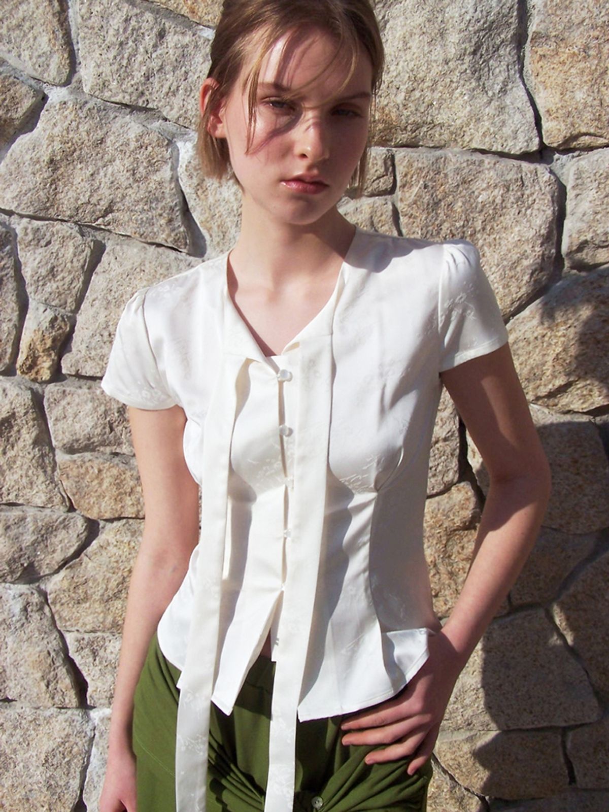 에트몽(ETMON) Jacquard Tie Blouse, Cream