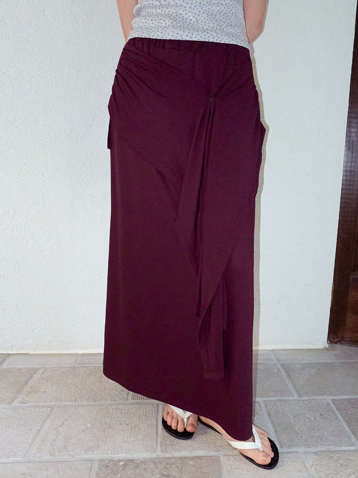 에트몽(ETMON) 2-Way Tie Long Skirt, Wine