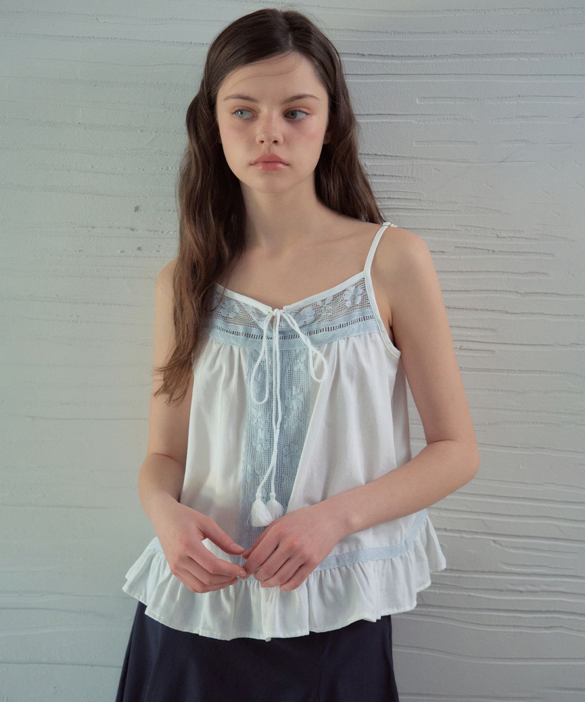 아우어노스텔지아(OURNOSTALGIA) Boheme Lace Sleeveless Blouse_White(OB6BL06)