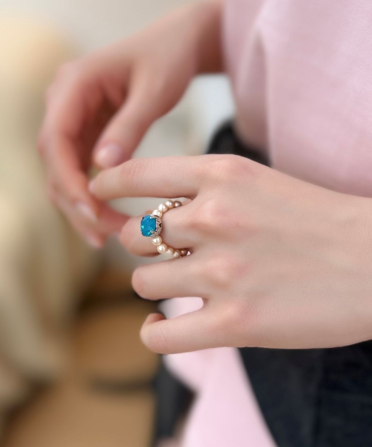 봉보(BONBEAU) Bold crystal pearl beads Ring 스와로브스키 크리스탈 큐빅 진주 비즈 반지 4mm