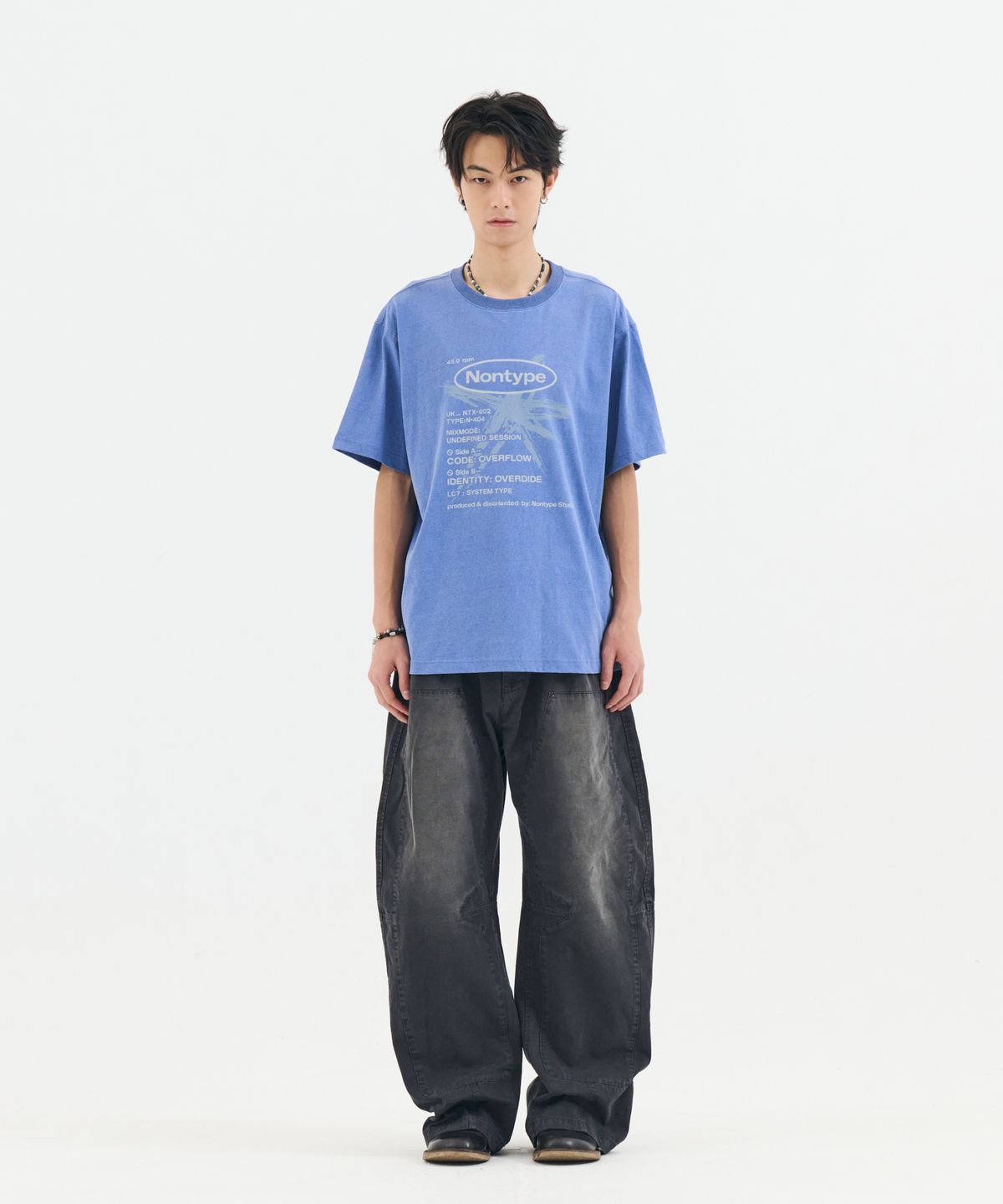 논타입(NONTYPE) PIGMENT BRUSH STROKE TEE (BLUE)