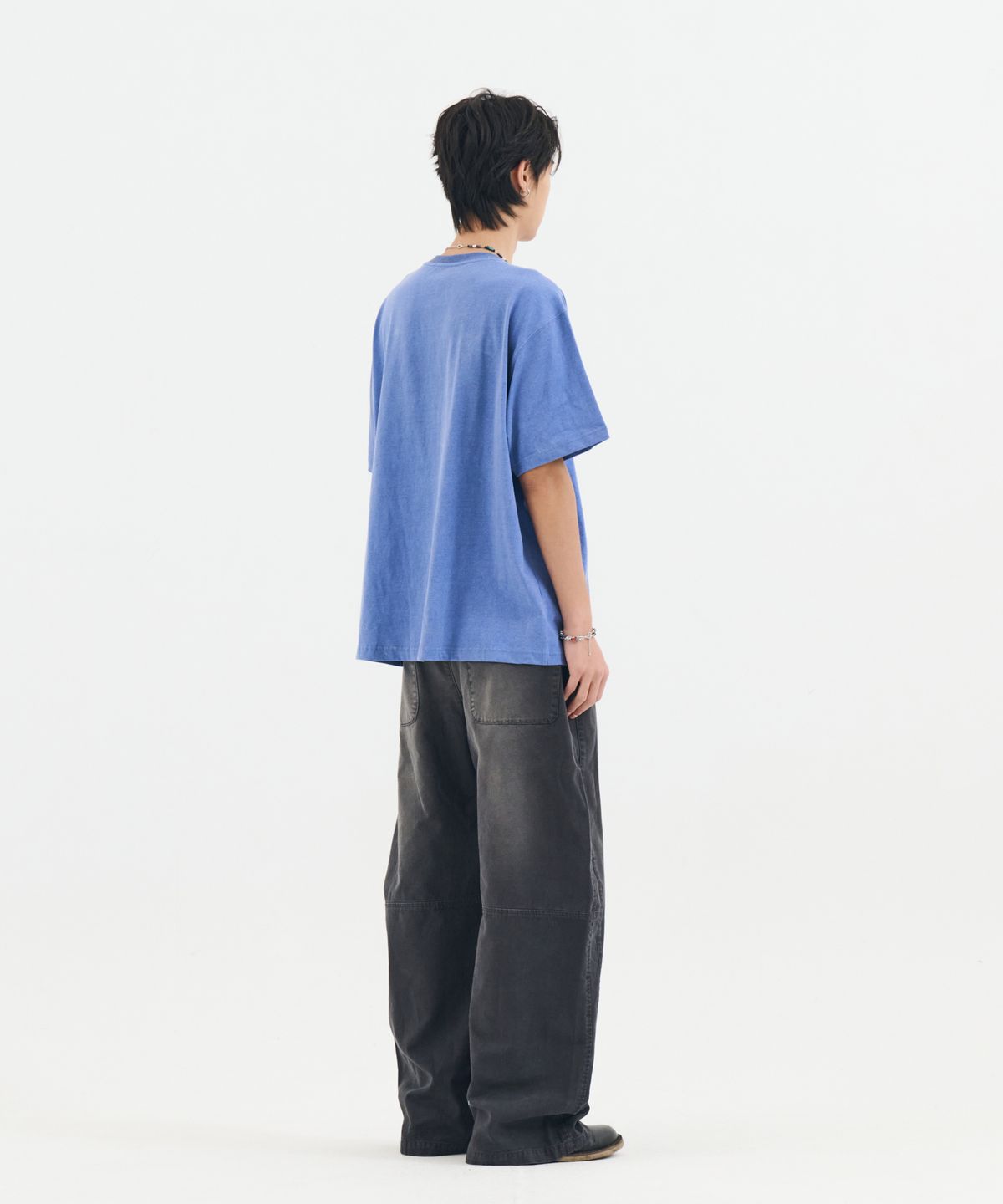 논타입(NONTYPE) PIGMENT BRUSH STROKE TEE (BLUE)
