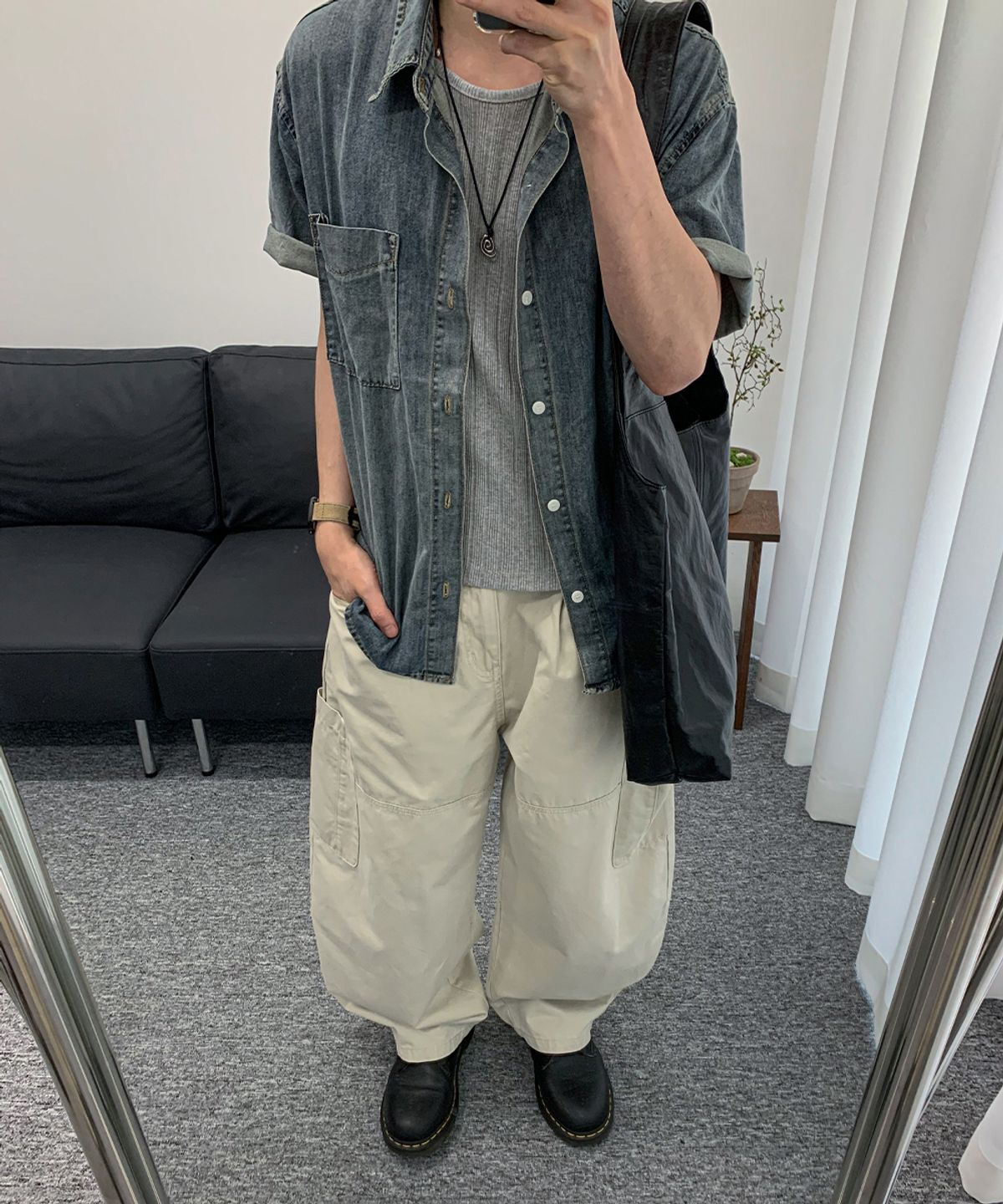 인템포무드(INTEMPOMOOD) [데일리룸 X 인템포무드] 커브드 워시드 카고 팬츠_아이보리