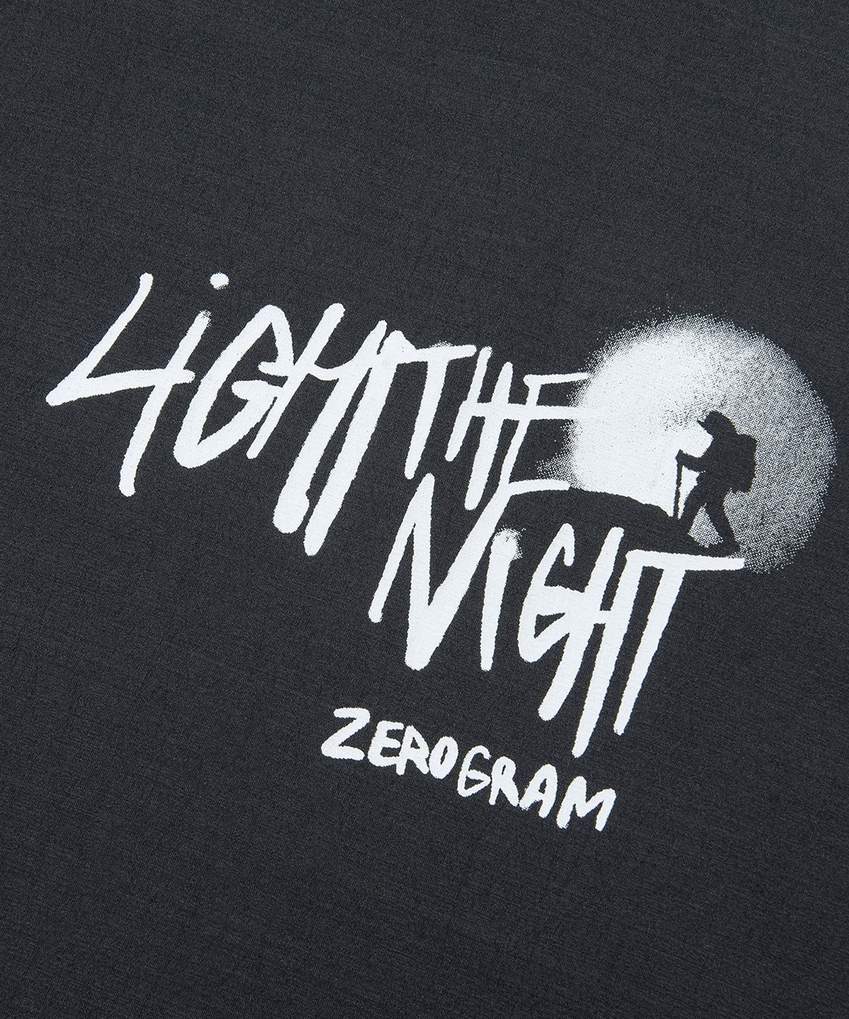 제로그램(ZEROGRAM) LIGHT THE NIGHT Espol 그래픽 반팔 티셔츠