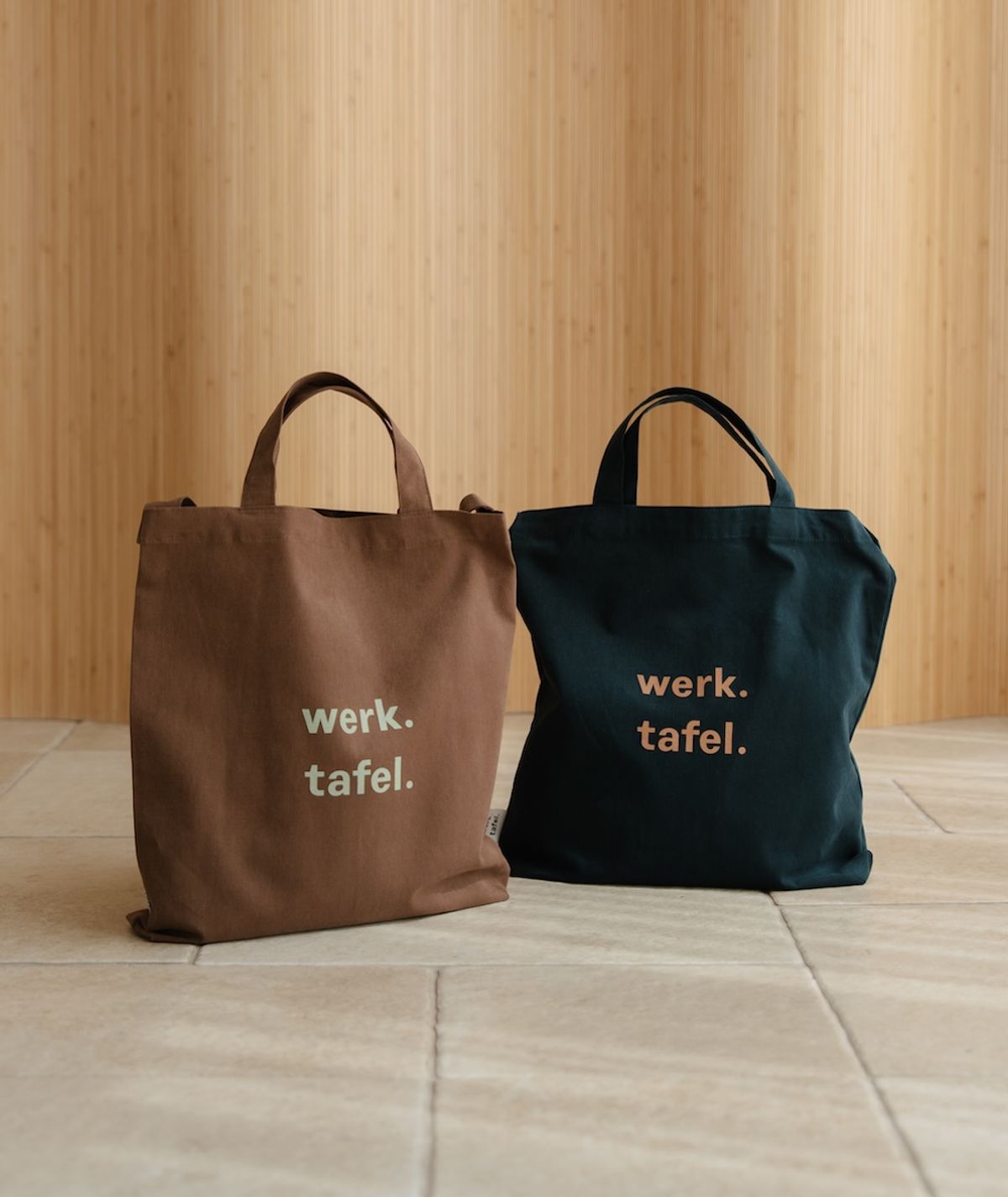 베르크타펠(WERKTAFEL) 마레 · 네이비그린