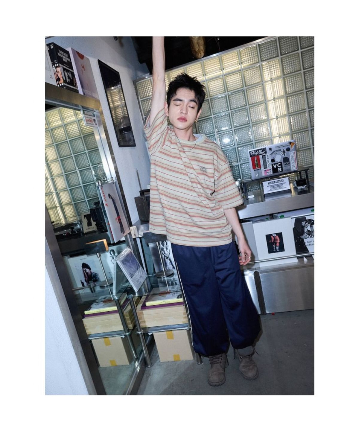 샌드 사운드(SAND SOUND) (UNISEX) 다잉 스트라이프 반소매 티셔츠  베이지