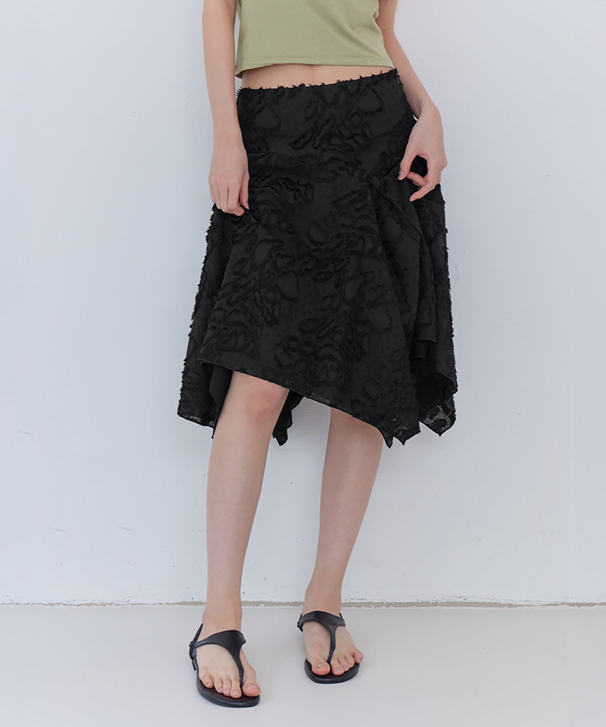 런던다다(LONDONDADA) Soft Fringe Midi Skirt, BLACK