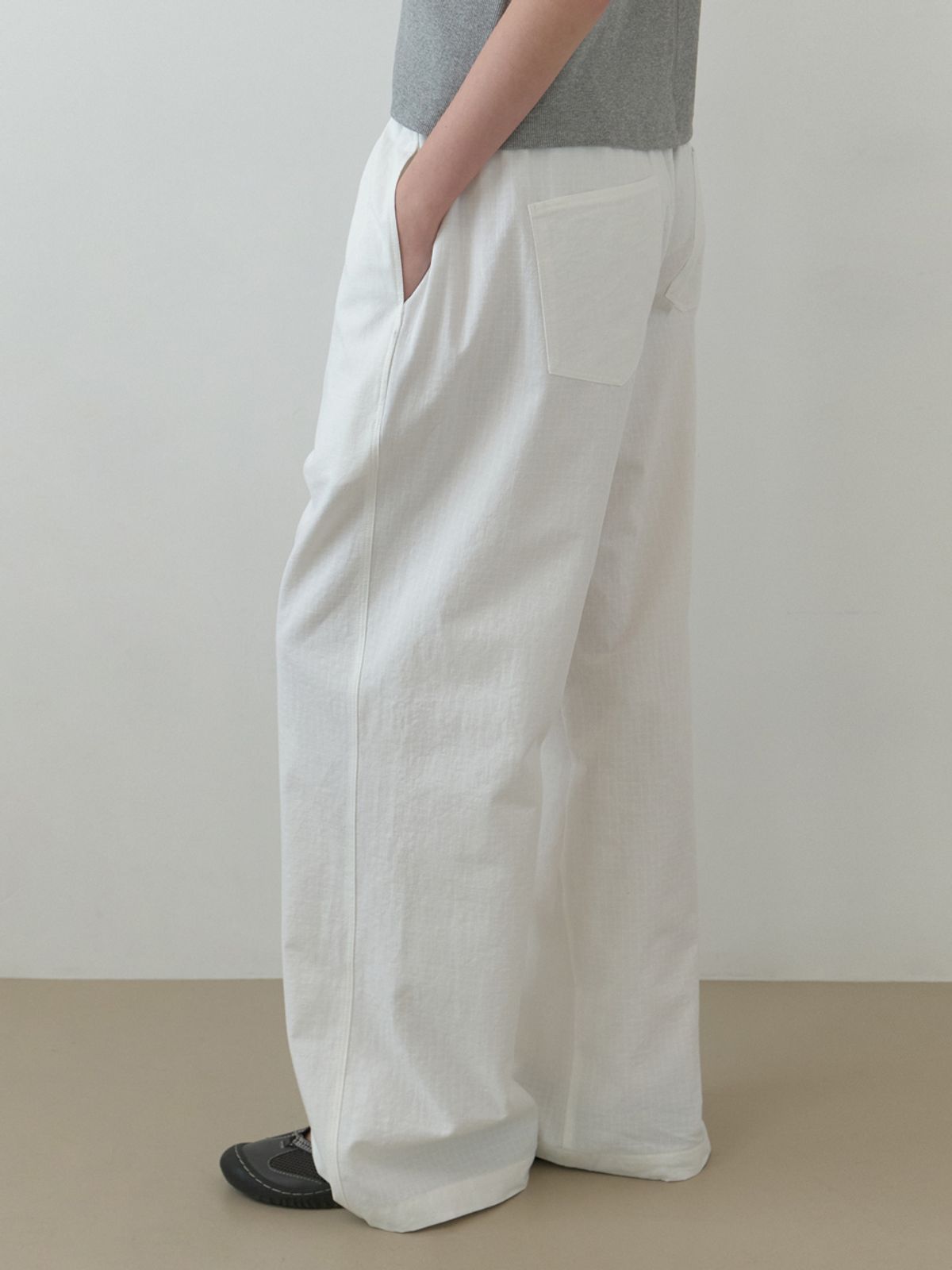 더미튼(THEMITTEN) Wheeze banding pants (white check)