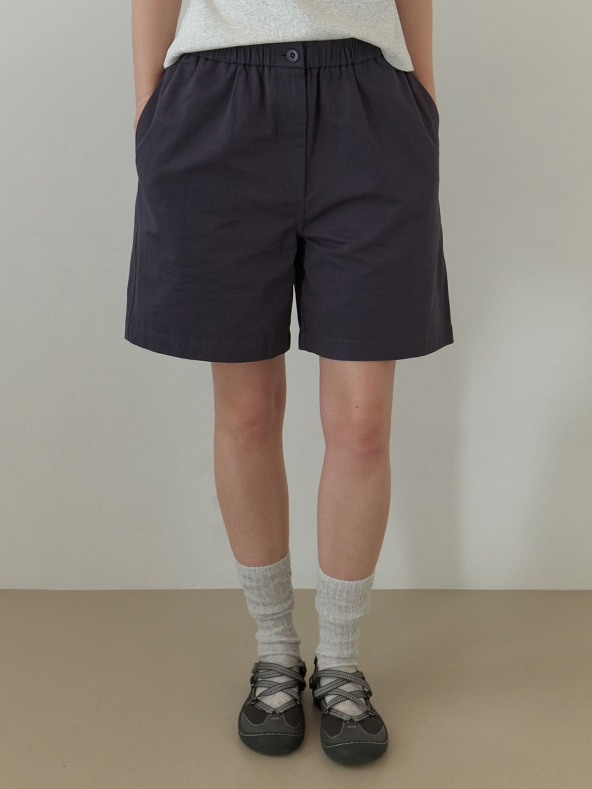 더미튼(THEMITTEN) Snore bermuda shorts (vintage navy)