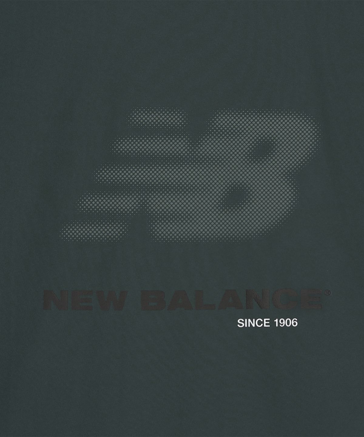 뉴발란스(NEW BALANCE) NBNEG31623 / UNI FROZEN ESSENTIAL 우븐 반팔티 (HUNTER)