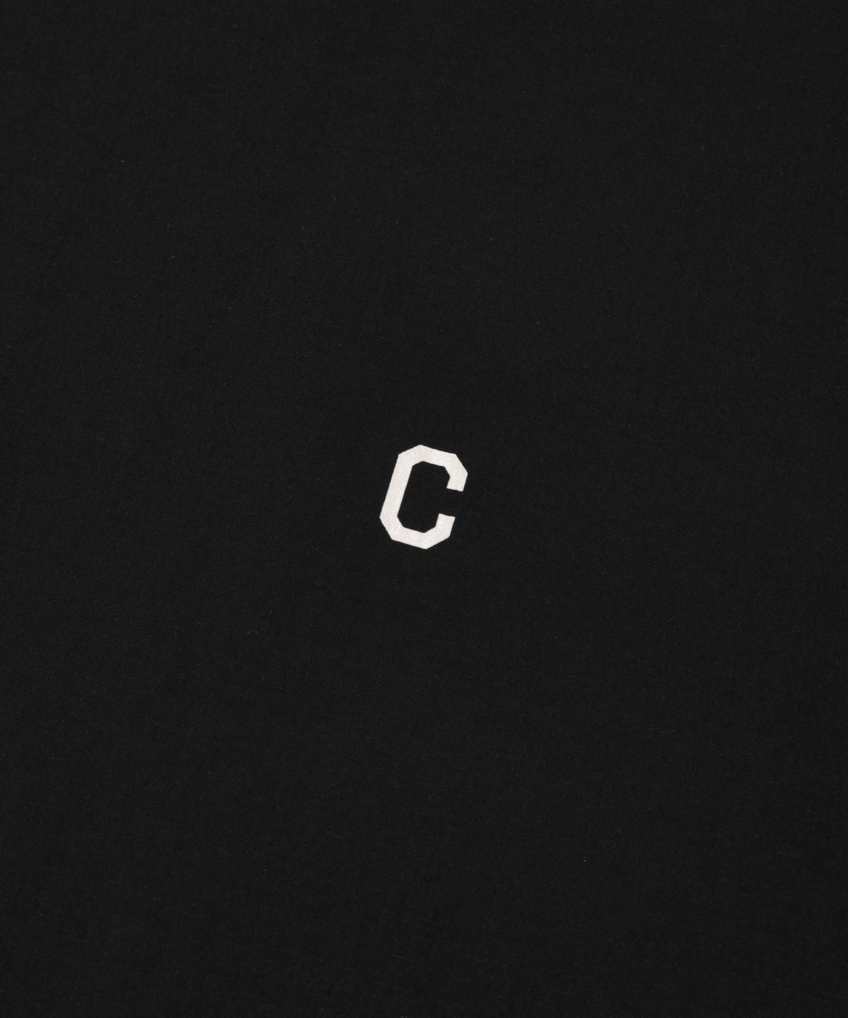 커버낫(COVERNAT) 스몰 C 로고 나일론 티셔츠 블랙