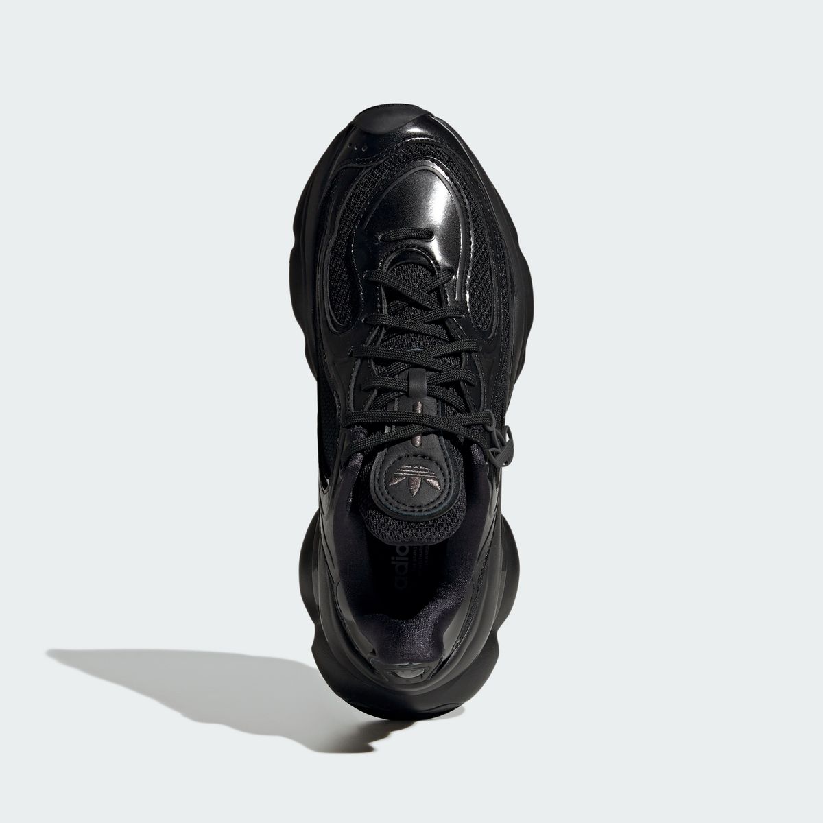 아디다스(ADIDAS) 오즈베누즈 JS2468
