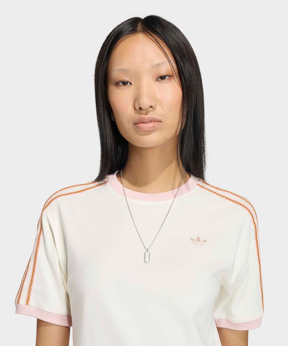 아디다스(ADIDAS) 서머 글로우 어드밴스드 3-스트라이프 티 - 화이트 / KY8126