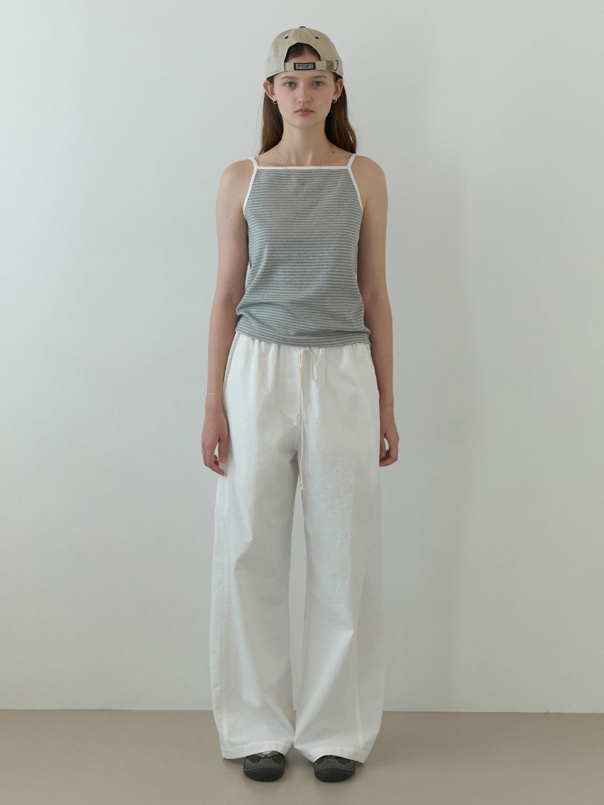 더미튼(THEMITTEN) Grin stripe sleeveless (gray)