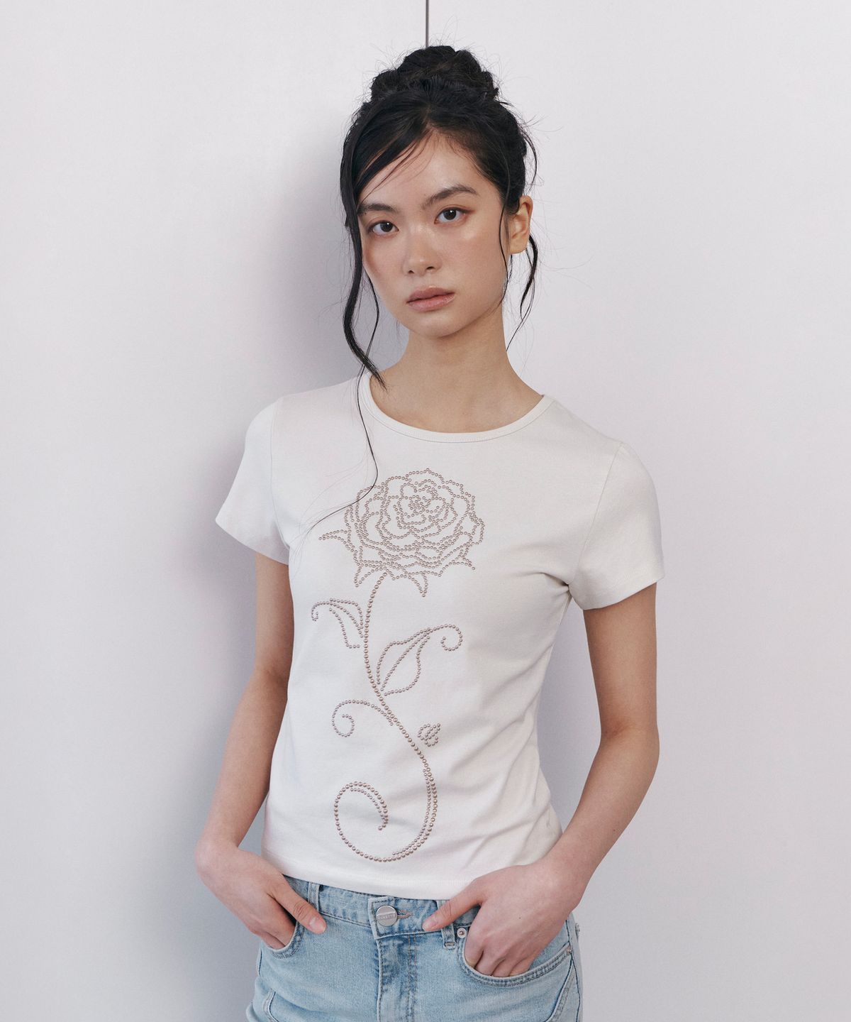큐리티(CURETTY) C ROSE HOTFIX SLIM T-SHIRT_BEIGE