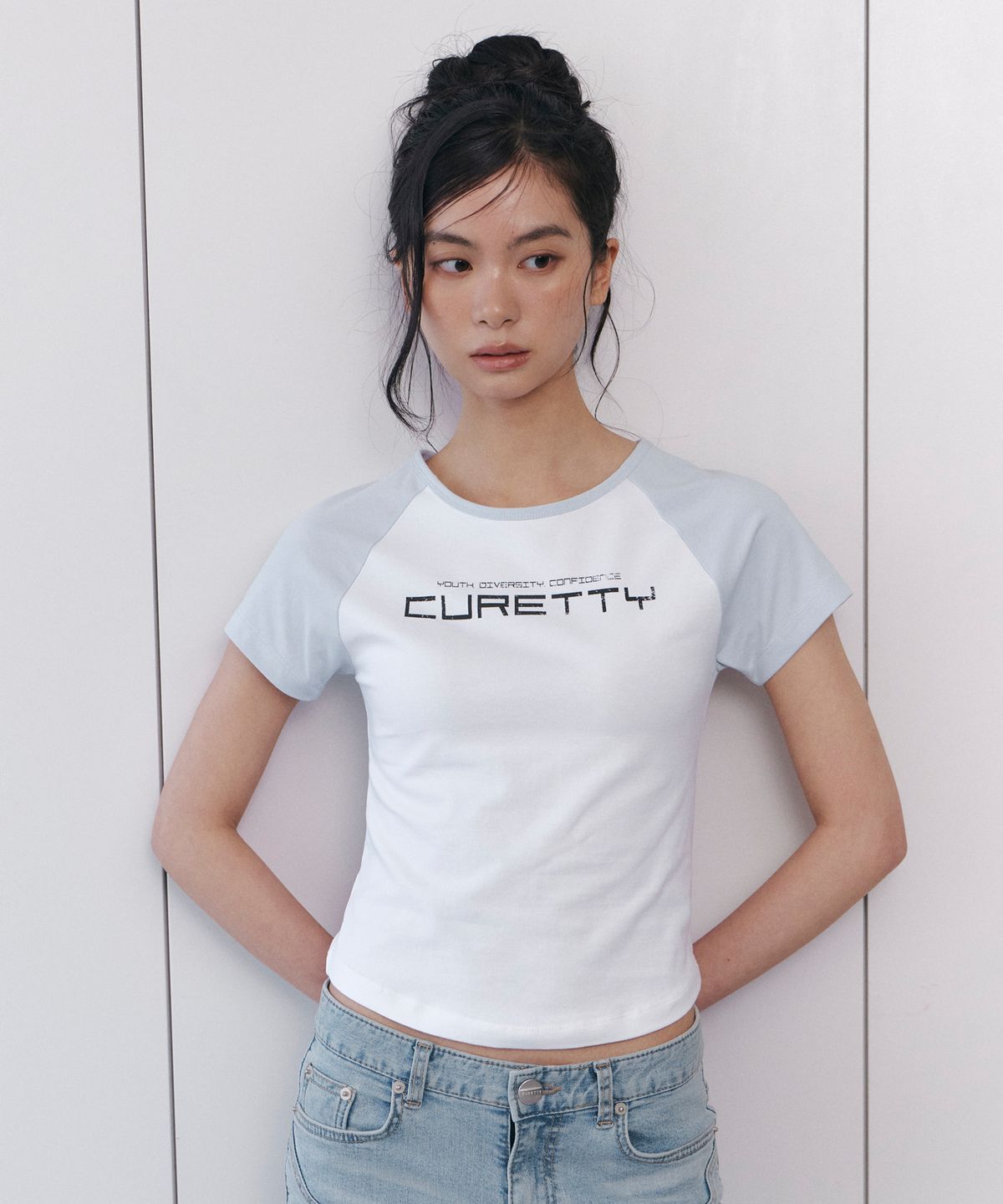 큐리티(CURETTY) C CONTRAST RAGLAN SLIM T-SHIRT_LIGHT BLUE