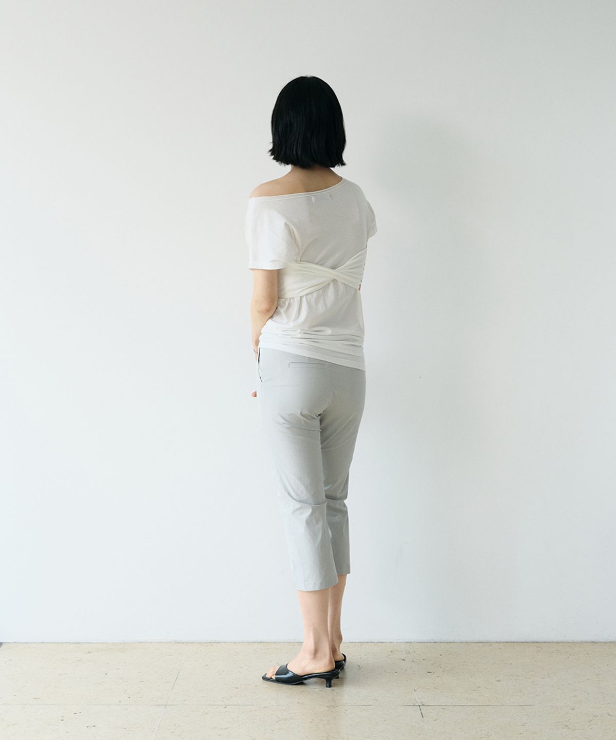 로우타이드(LOW TIDE) COTTON CAPRI PANTS [LIGHT GREY]