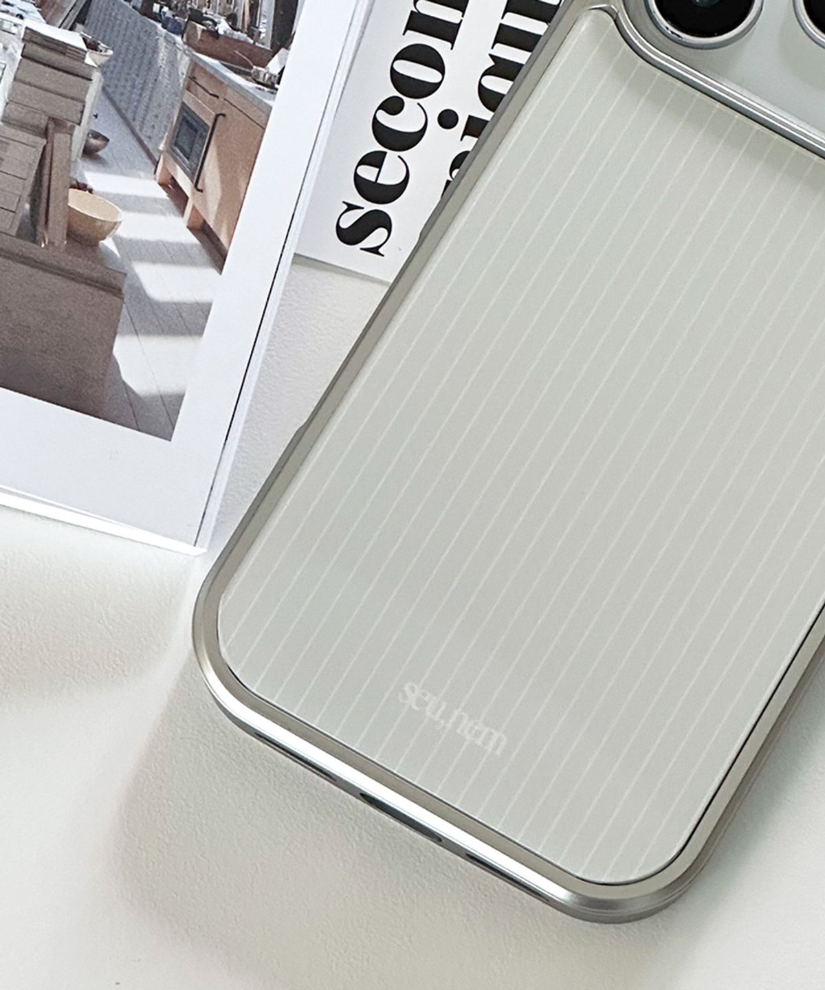 세컨드유니크네임(SECOND UNIQUE NAME) SUN CASE GRAPHIC STRIPE GRAY