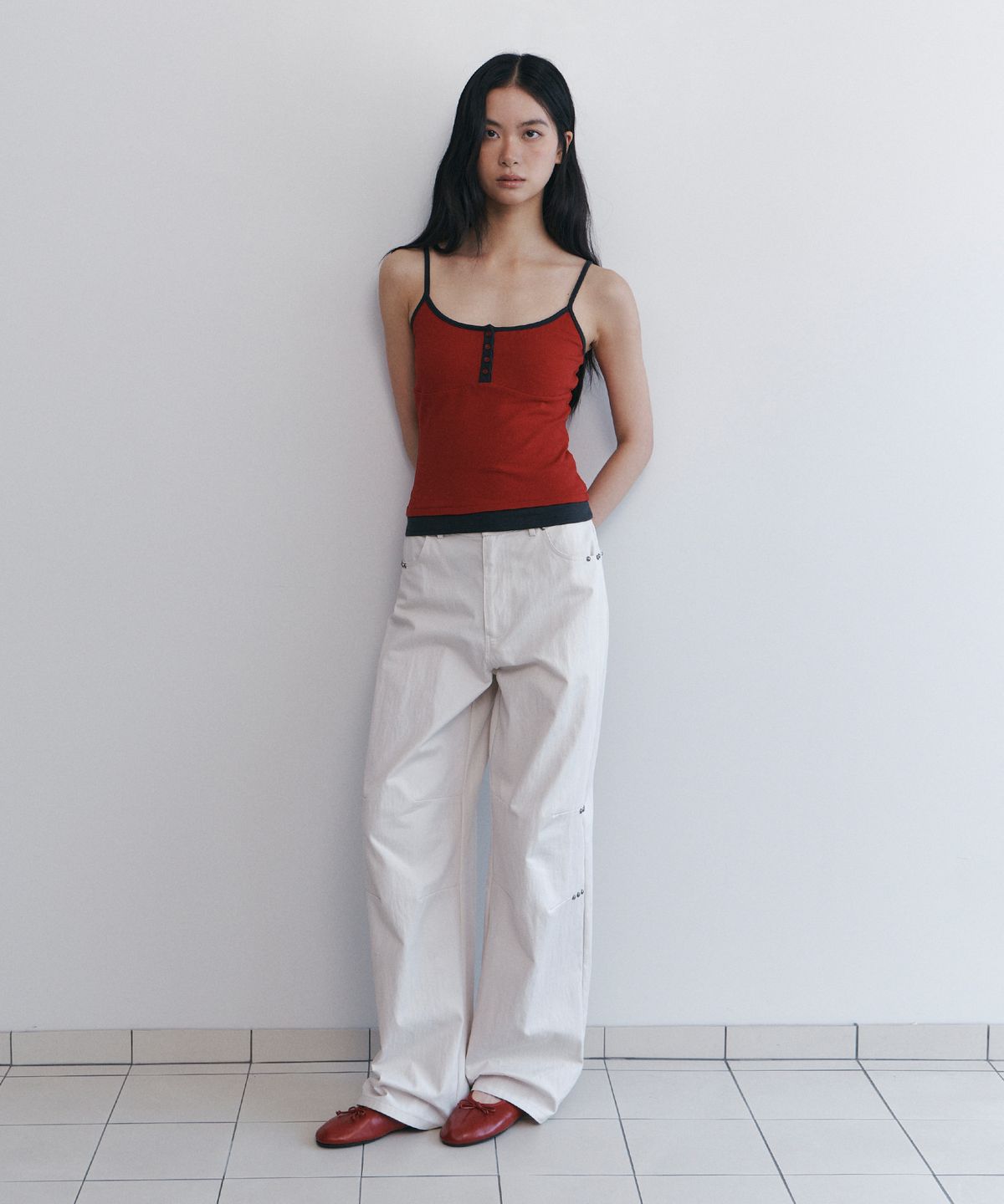 큐리티(CURETTY) C CONTRAST BUTTON SLEEVELESS TOP_RED