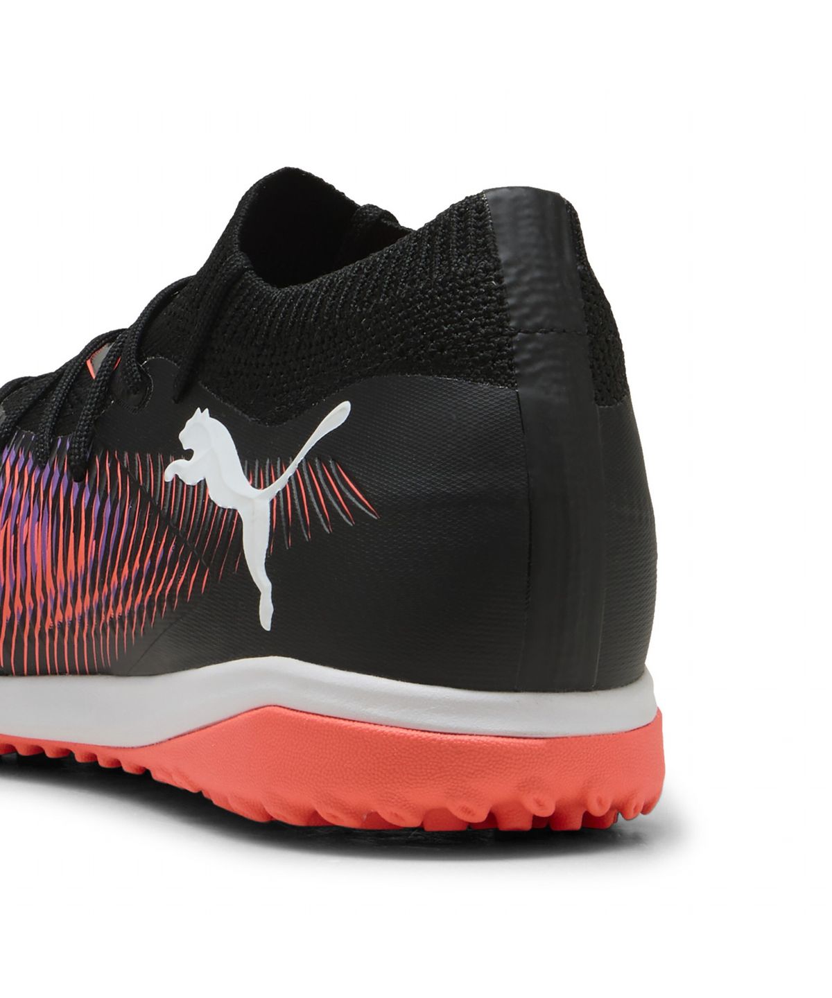 푸마(PUMA) 퓨처 8 매치 TT (10837001)