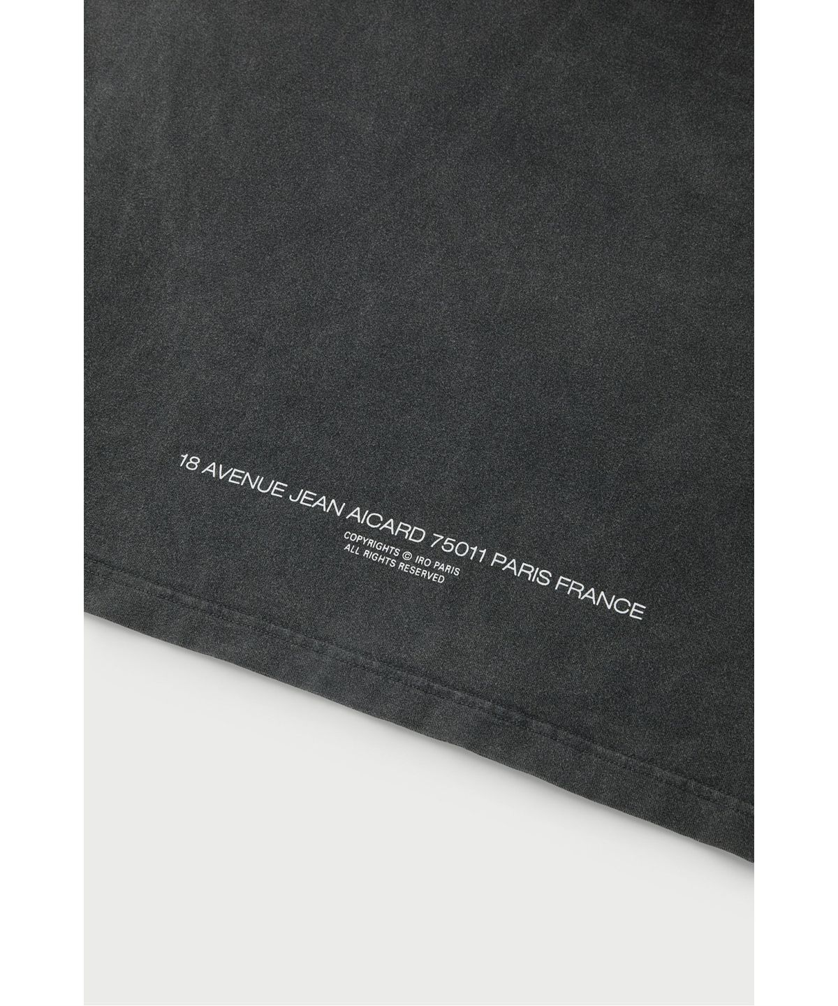 이로(IRO) CARIS 피그먼트 워시드 로고 롱슬리브 티셔츠 IRTAS26027GYX