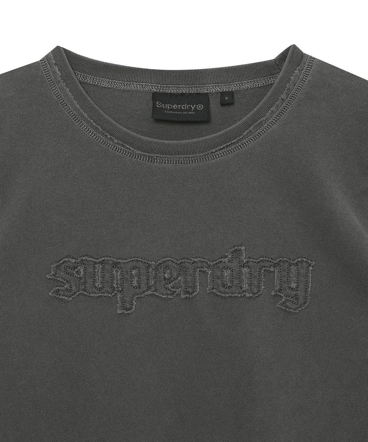 슈퍼드라이(SUPERDRY) 우먼스 빈티지 로고 패치 티셔츠 차콜 SDFISCQ43CHL