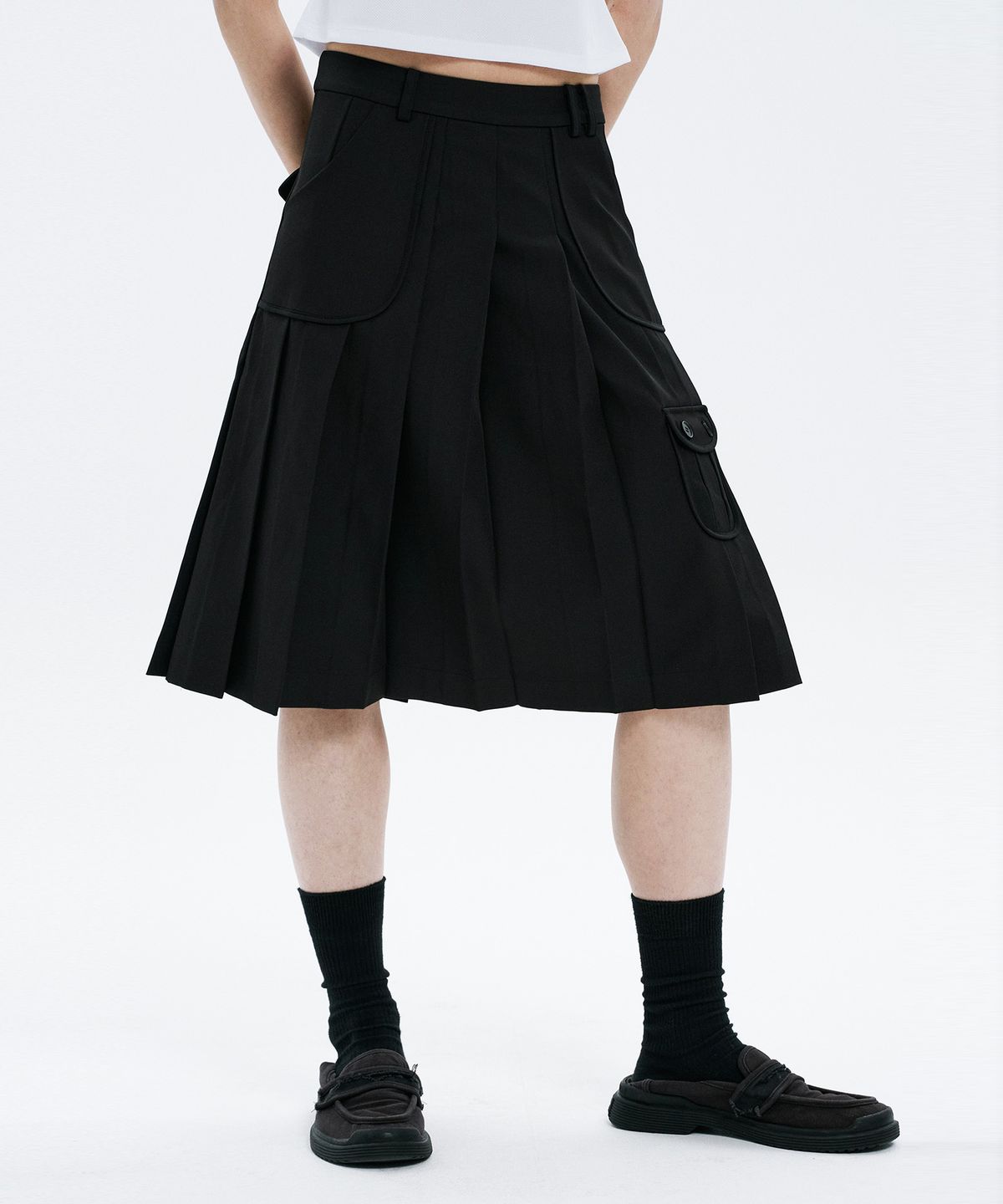 하나히(HANAHI) Low pocket pleated skirt BLACK