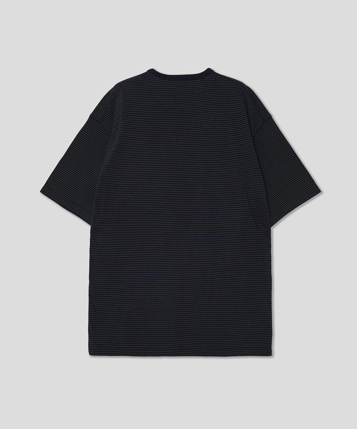 온셋(ONSET) STEADY STRIPE SHORT SLEEVE T SHIRTS (NAVY/CHARCOAL)