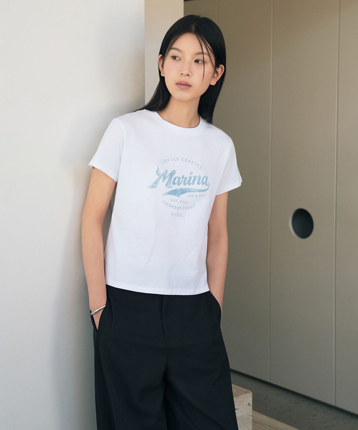 시야쥬(SIYAZU) SITP5288 Marina 슬림 반팔 티셔츠_White