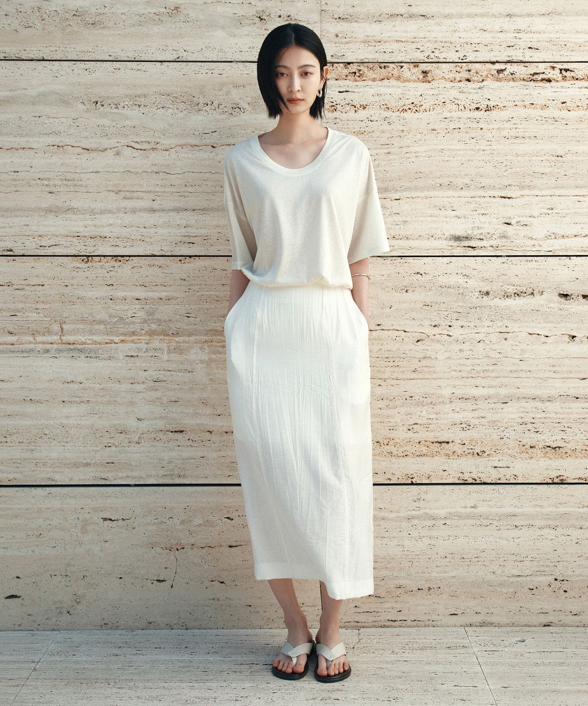 시야쥬(SIYAZU) SITP5287 유넥 릴렉스 반팔 티셔츠_Natural