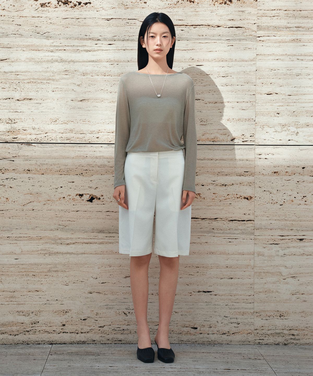 시야쥬(SIYAZU) SITP5285 시스루 골지 보트넥 티셔츠_Olive