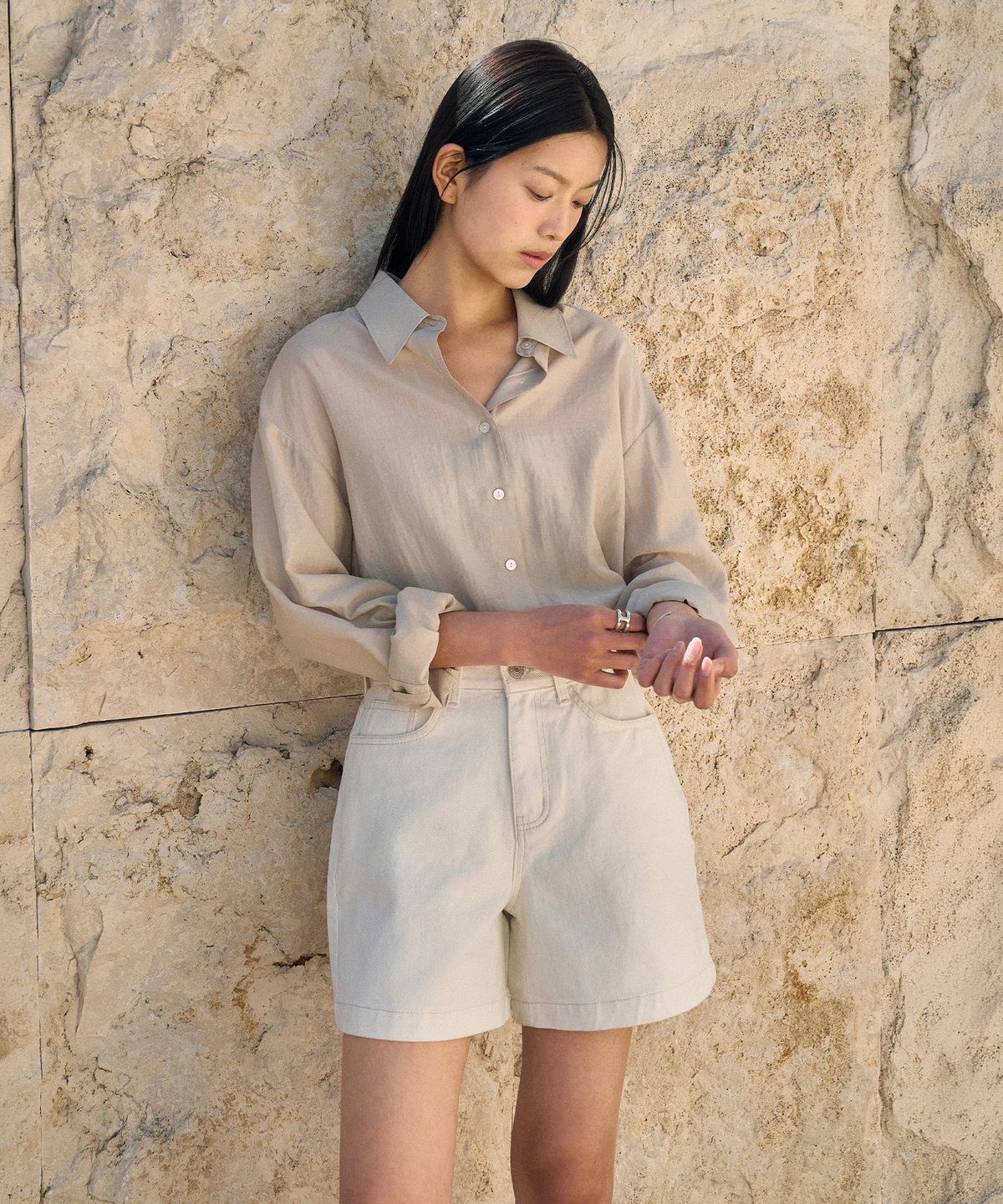 시야쥬(SIYAZU) SITP5278 소프트 쉬어 썸머 셔츠_Beige