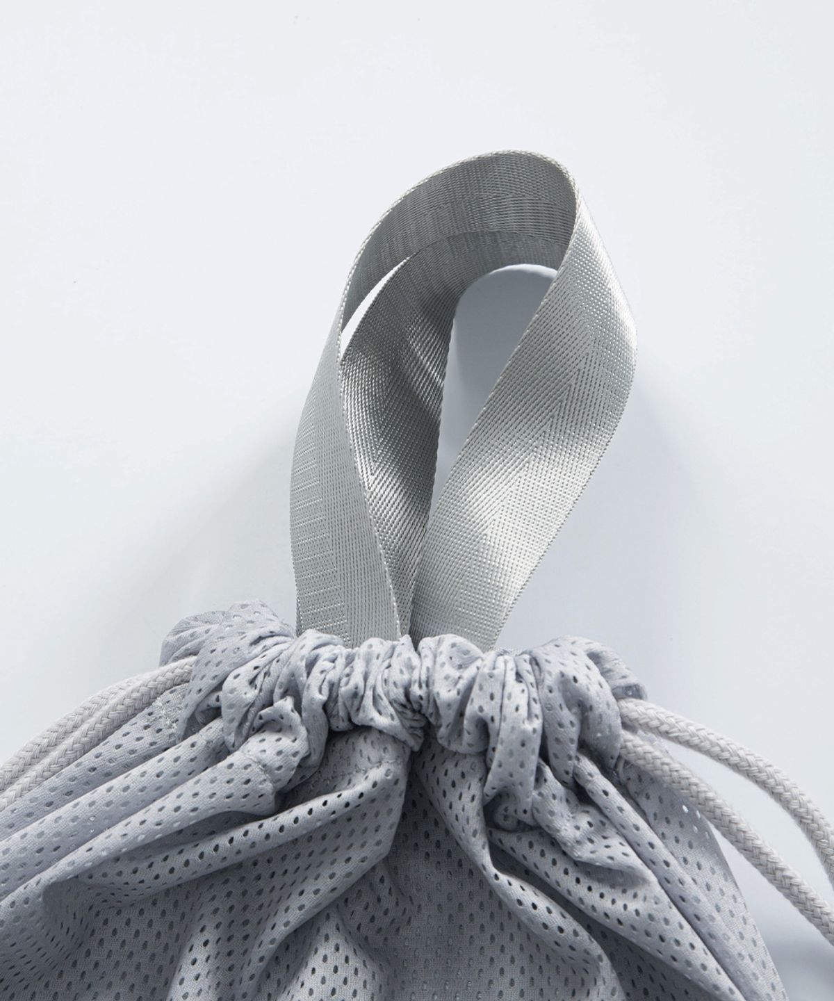 애즈온(ASON) DRAW STRING BAG / LIGHT GRAY