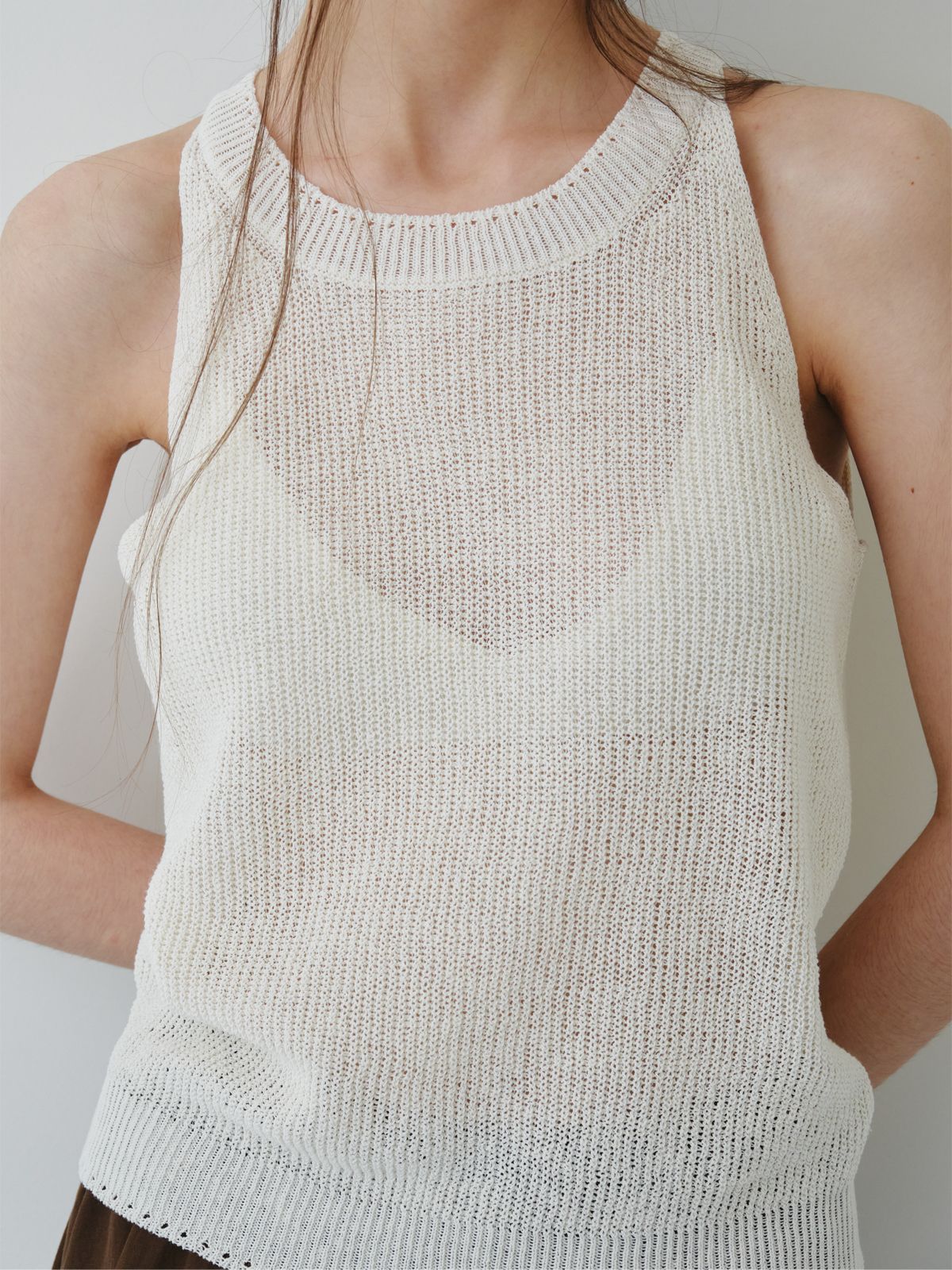 리플레인(REPLAIN) LINEN HALTER KNIT TOP_OFF WHITE