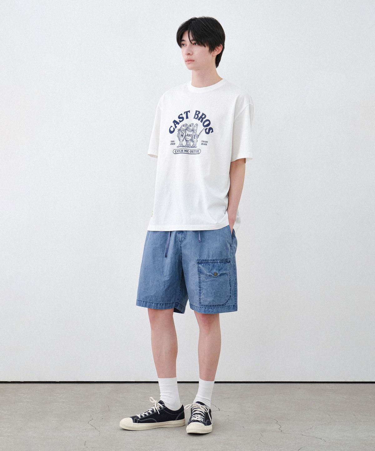 힐리먼트(HELEMENT) 캐스트 브로 반팔티 (WHITE)