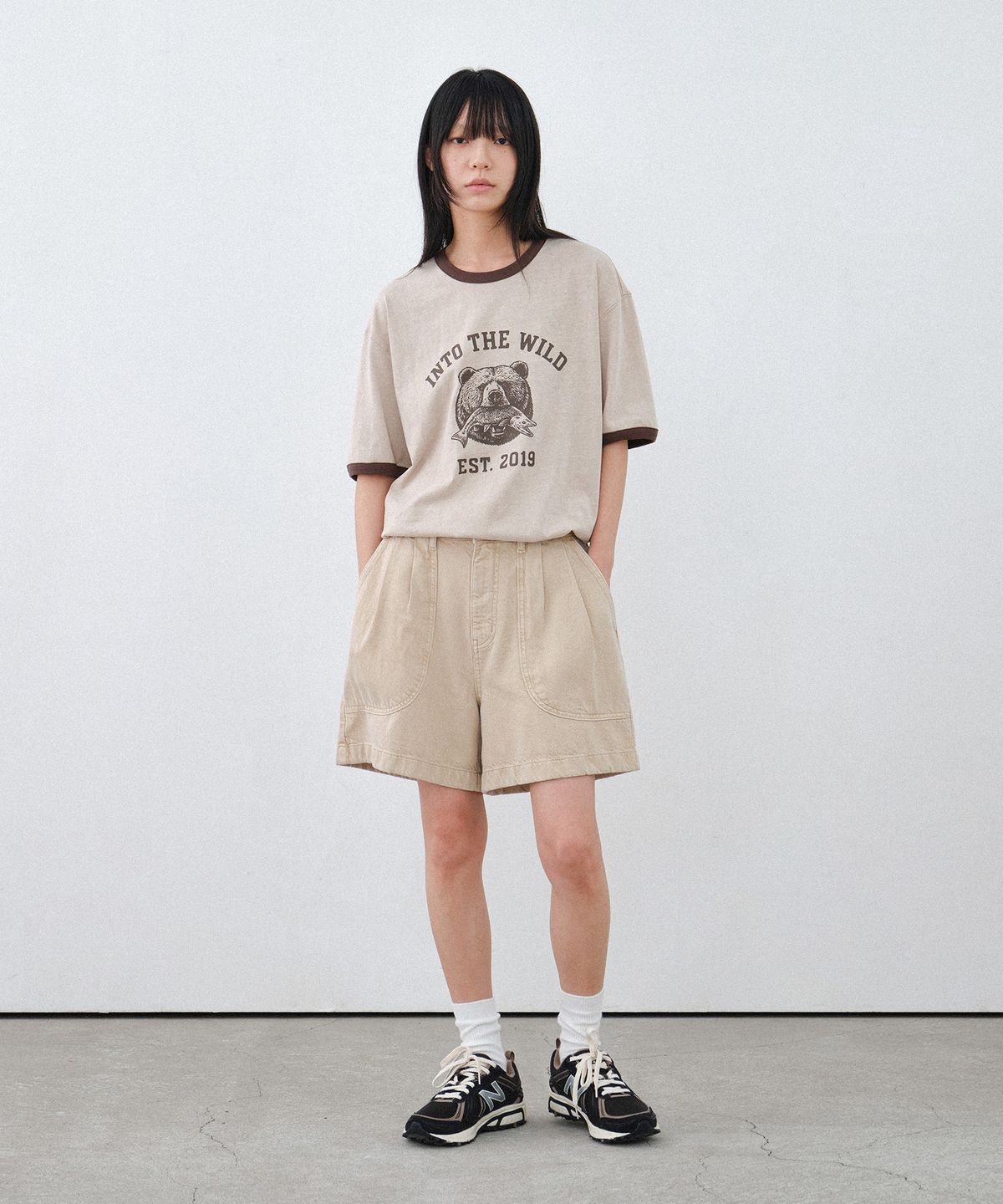 힐리먼트(HELEMENT) 여성 피그먼트 데님 숏팬츠 (BEIGE)