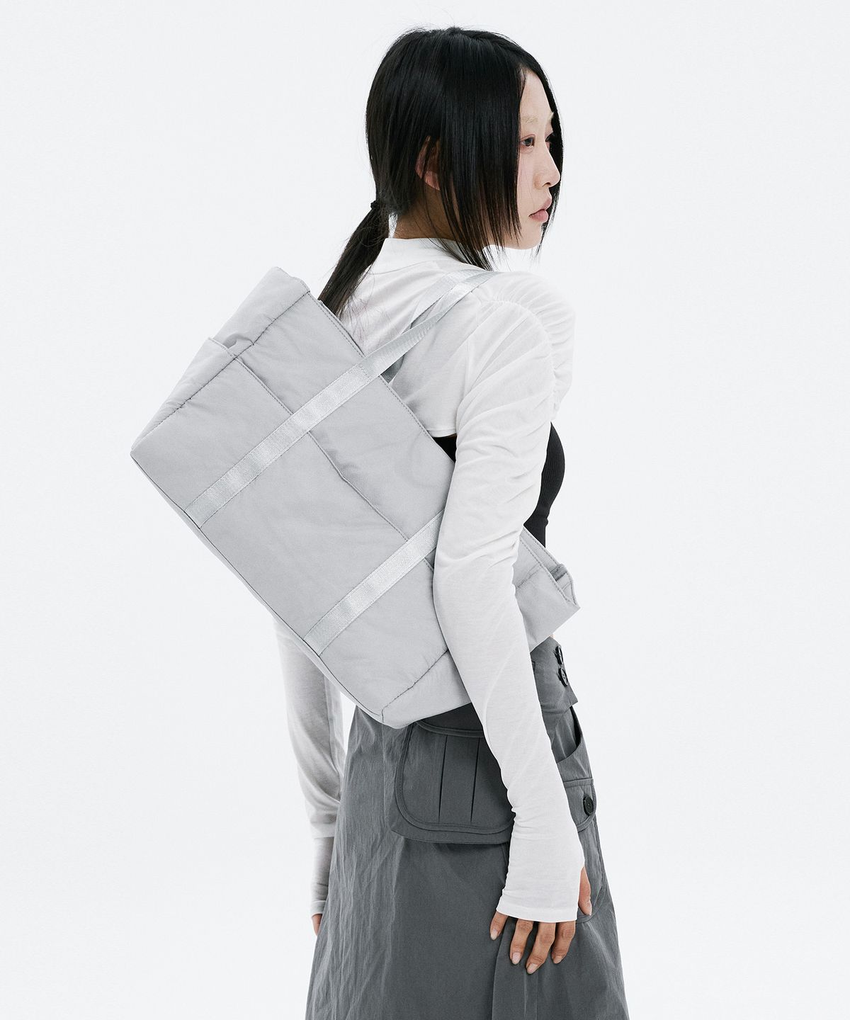 하나히(HANAHI) Puffy tote bag GREY