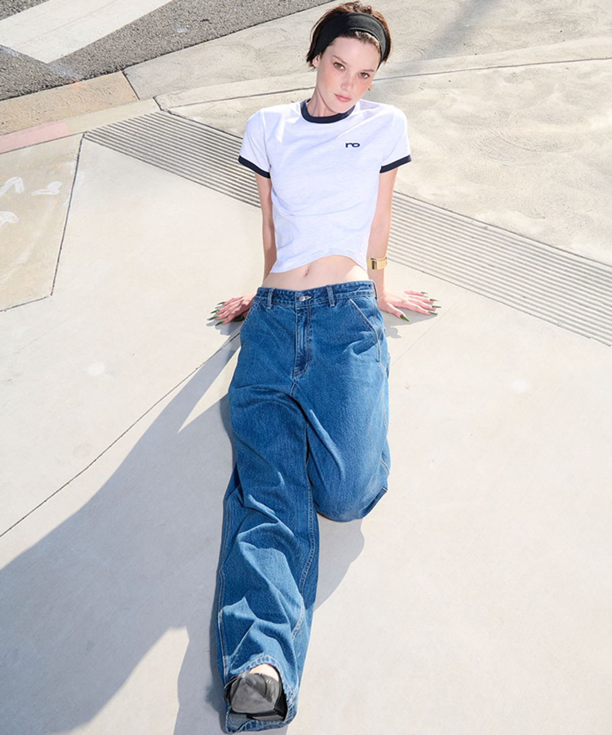 로타입(ROUGHTYPE) Classic Drop-line Denim Pants - Mid blue