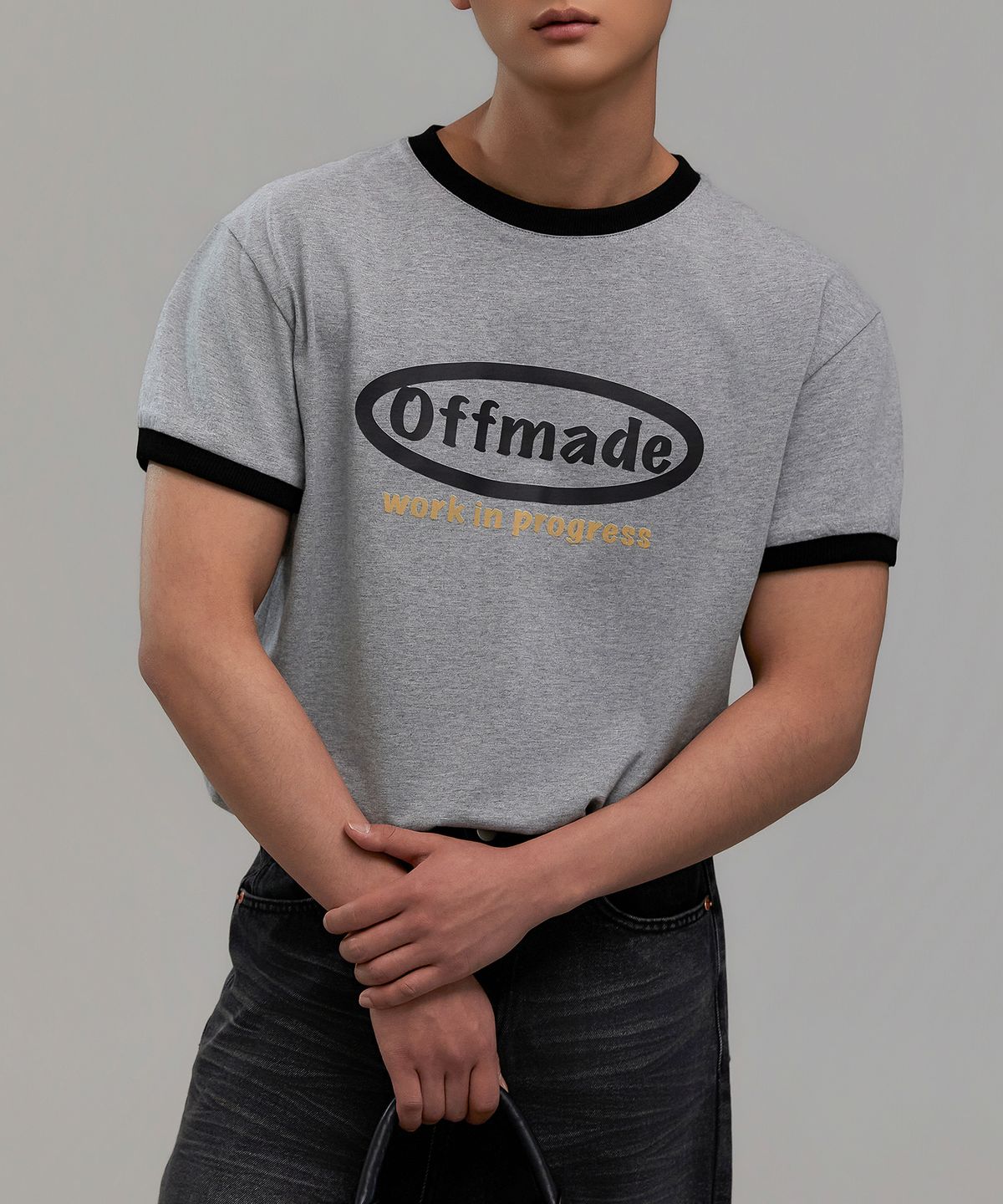 오프메이드(OFFMADE) OFFMADE 세미 머슬핏 크롭 링거 반팔티