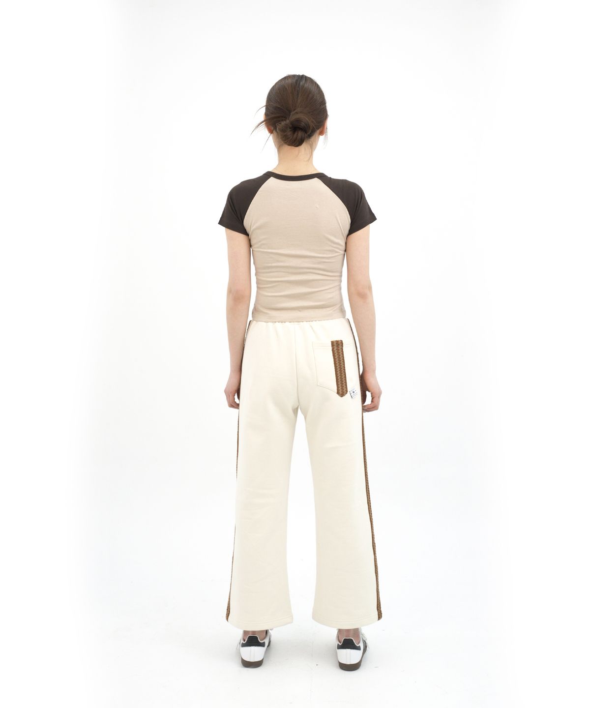 히피하우스(HIPPIE HAUS) Brushed Straight sweatpants w.Tape Ivory