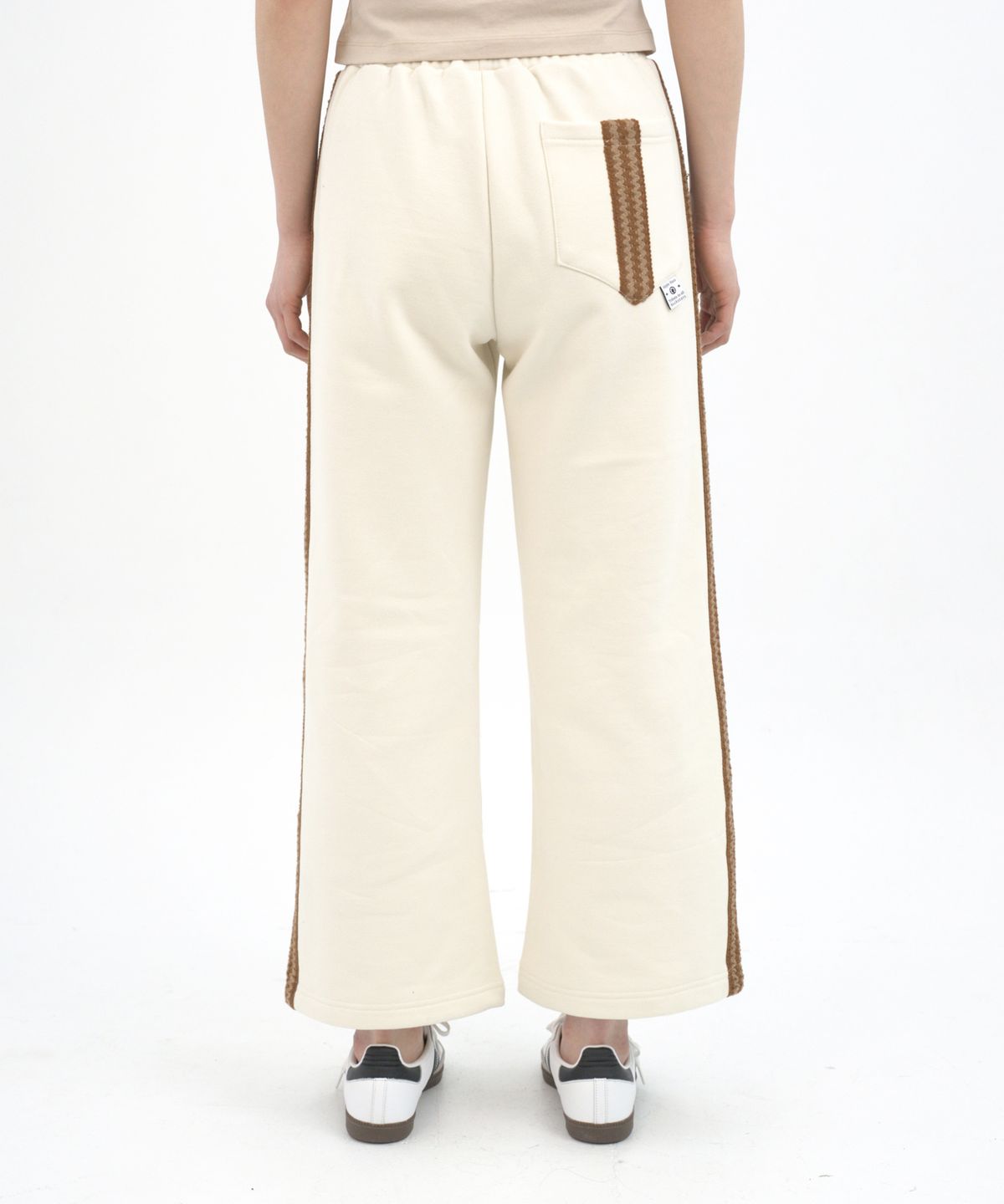 히피하우스(HIPPIE HAUS) Brushed Straight sweatpants w.Tape Ivory