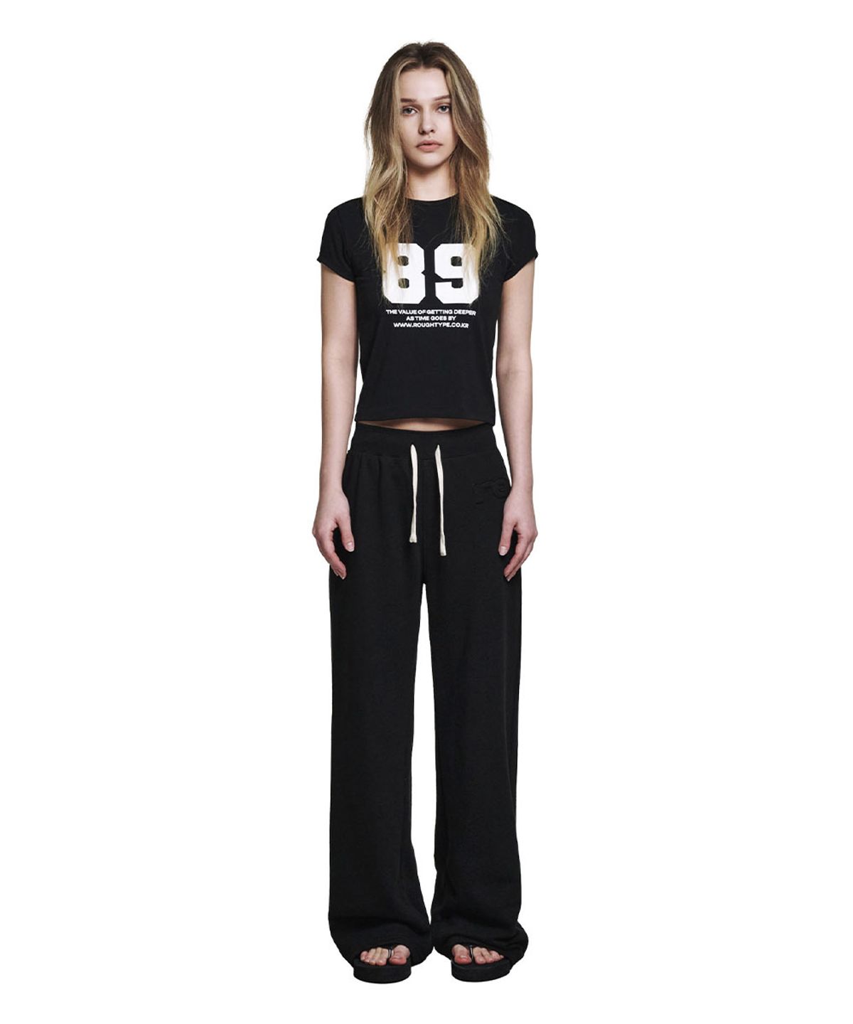 로타입(ROUGHTYPE) RO Slim Fit Sweatpants - Black
