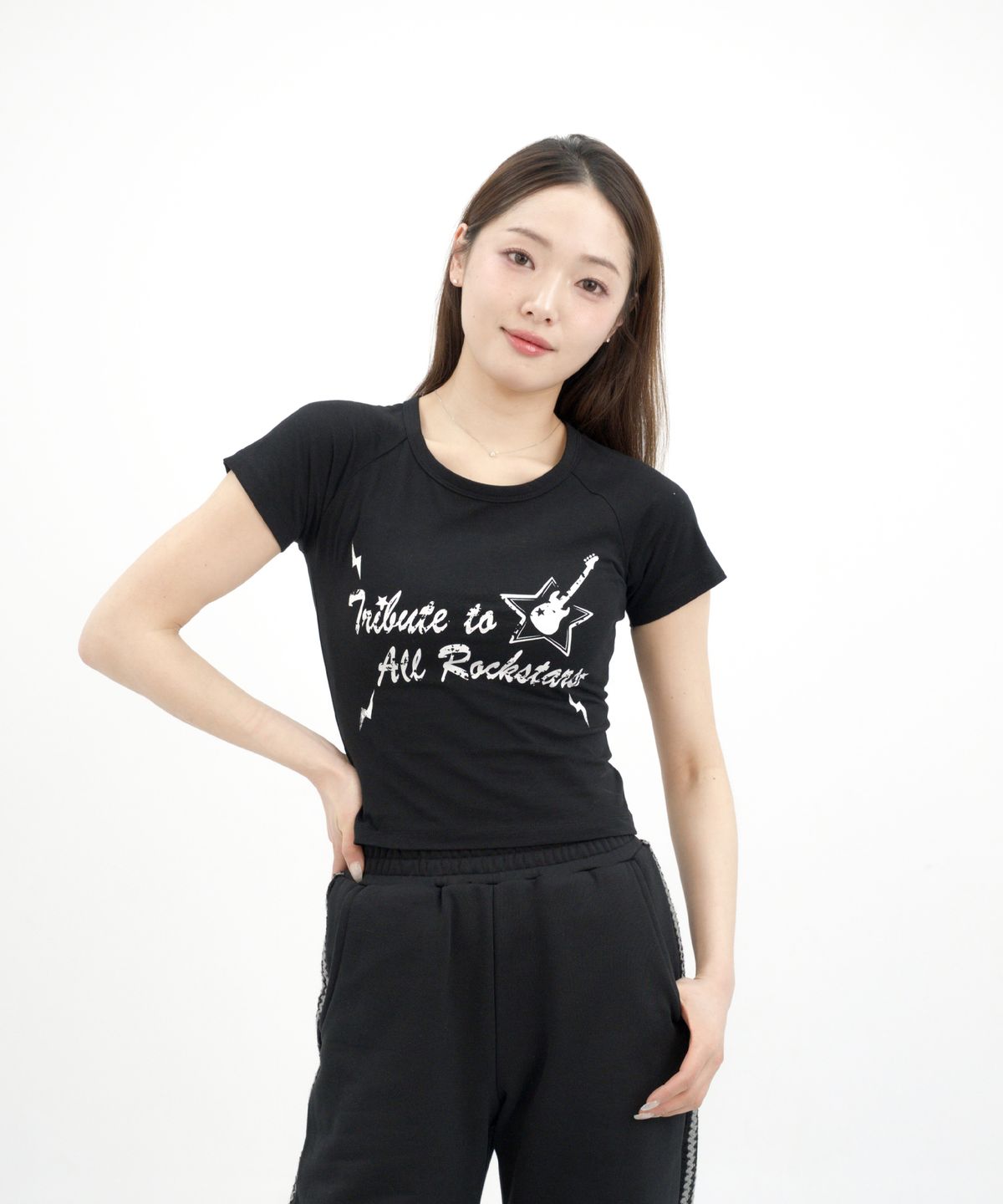 히피하우스(HIPPIE HAUS) Tribute To All Bassists Raglan Core essential curve t-shirt - Black