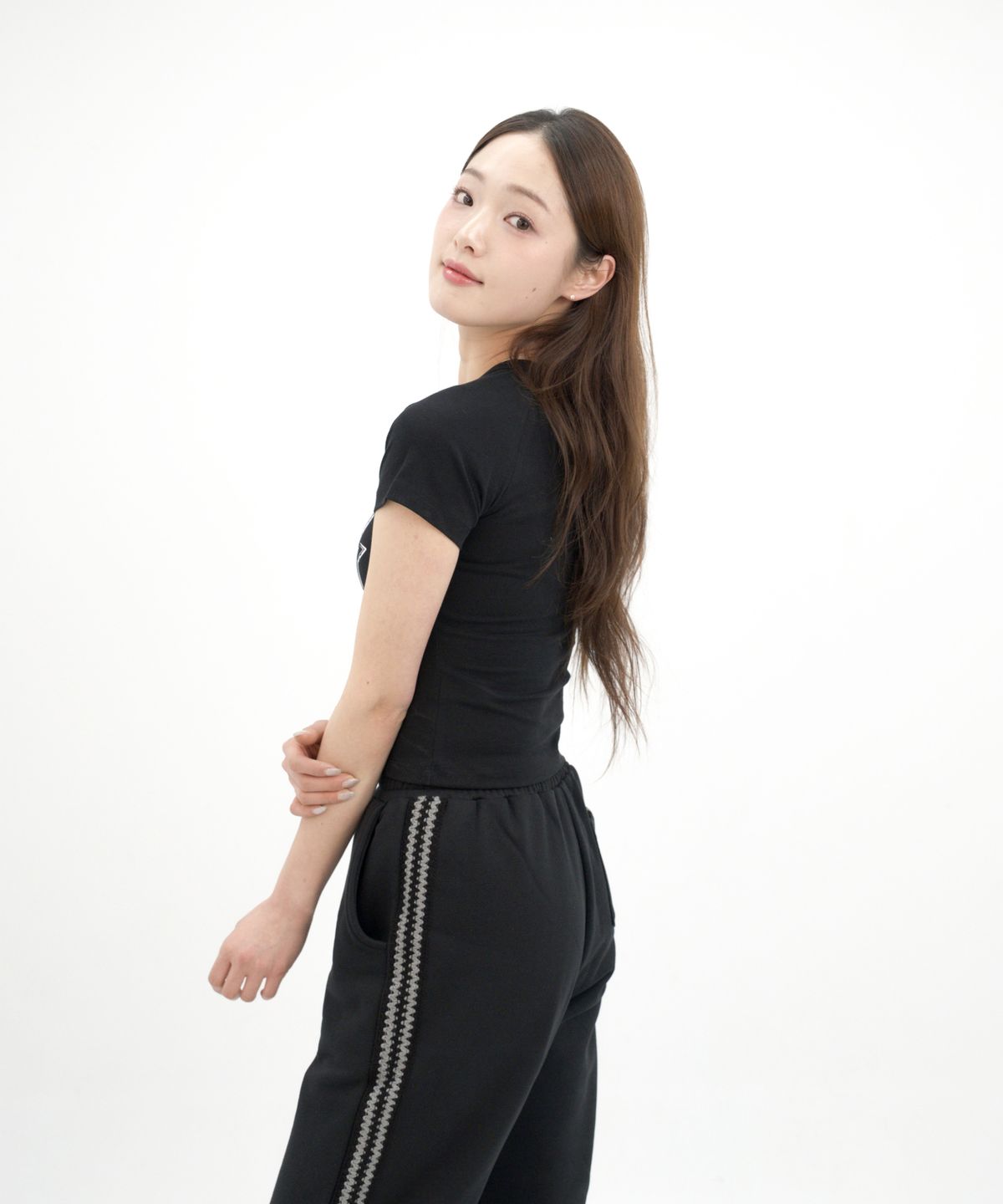 히피하우스(HIPPIE HAUS) Tribute To All Bassists Raglan Core essential curve t-shirt - Black