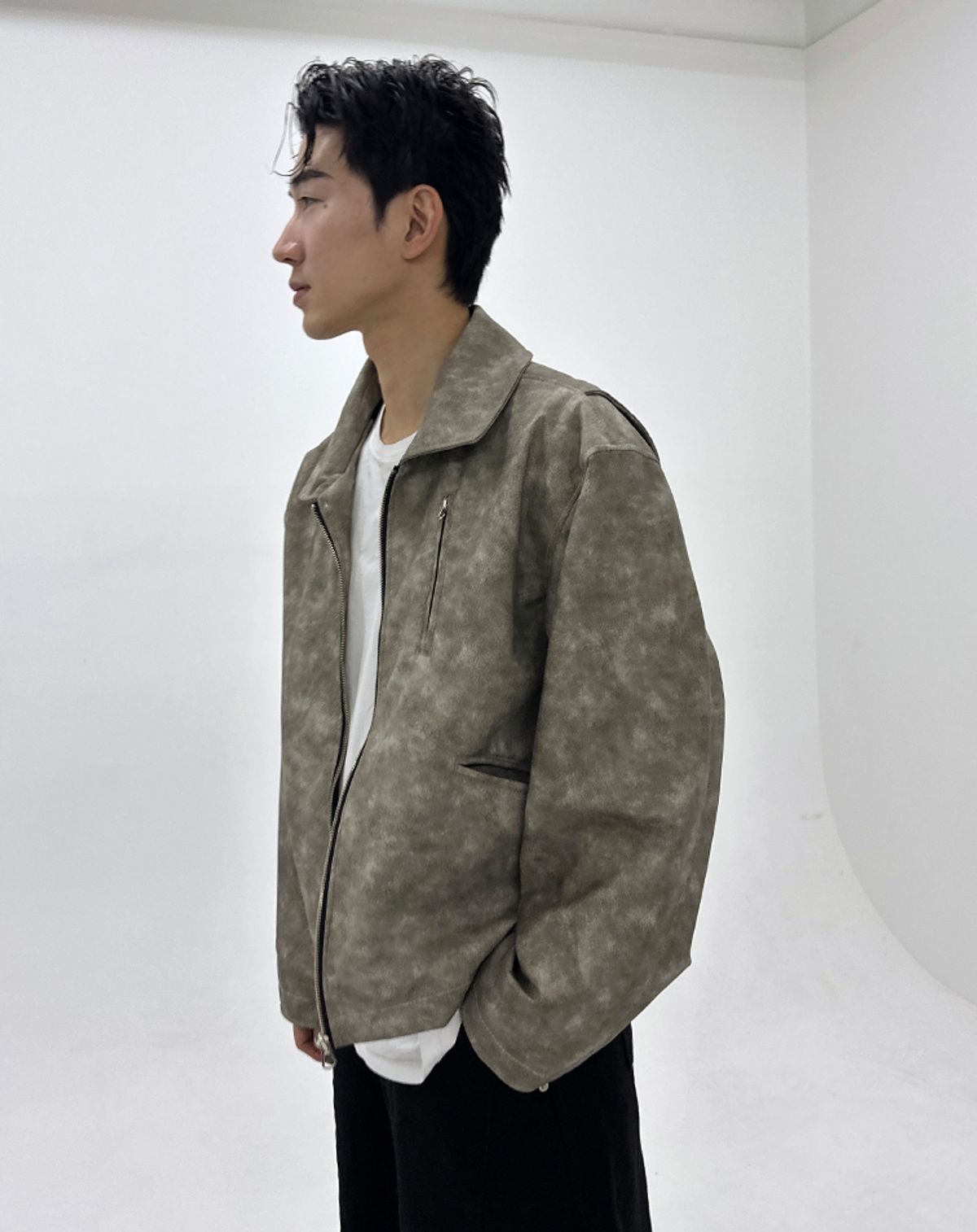 무건(MUGON) 크랙 스웨이드 노벨 카라 집업 자켓 _ 베이지
