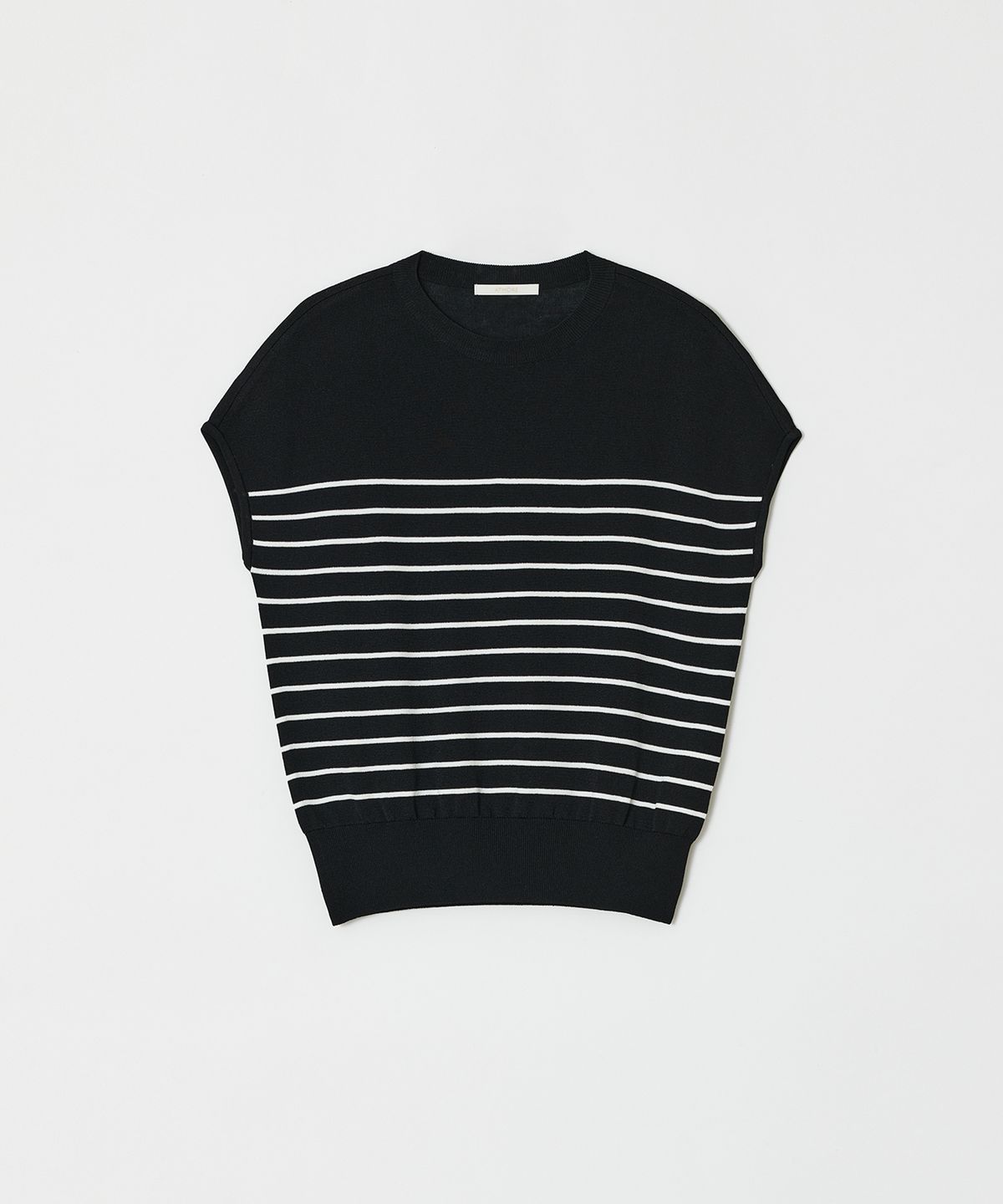 앳모어(ATMORE) 레아 돌먼 슬리브 스트라이프 니트 (black)