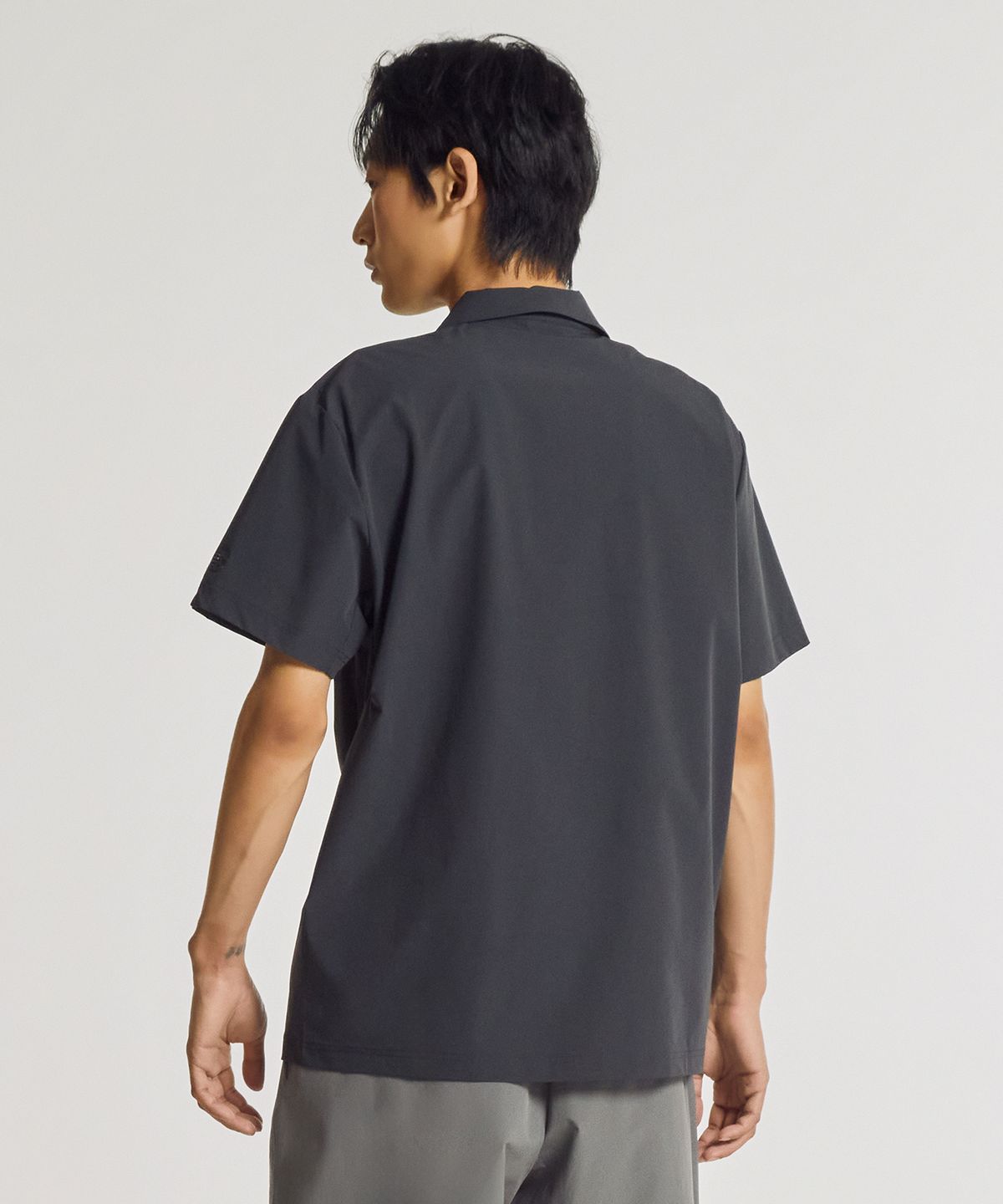 뉴발란스(NEW BALANCE) NBNFG31613 / UNI FROZEN ESSENTIAL PRO 카라티 (CHARCOAL)
