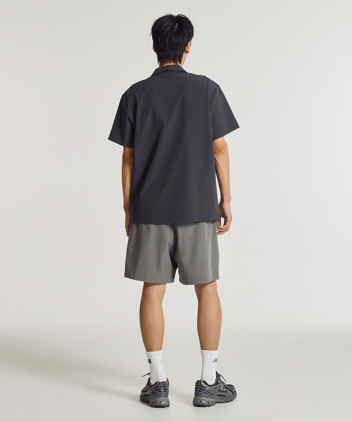 뉴발란스(NEW BALANCE) NBNFG31613 / UNI FROZEN ESSENTIAL PRO 카라티 (CHARCOAL)