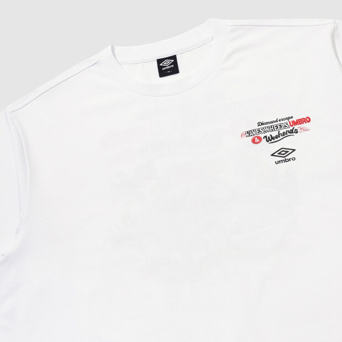 엄브로(UMBRO) [QUICK-DRY] 다이아몬드 이스케이프 자동차 프레쉬 반팔 티셔츠  화이트 UR223CRS59